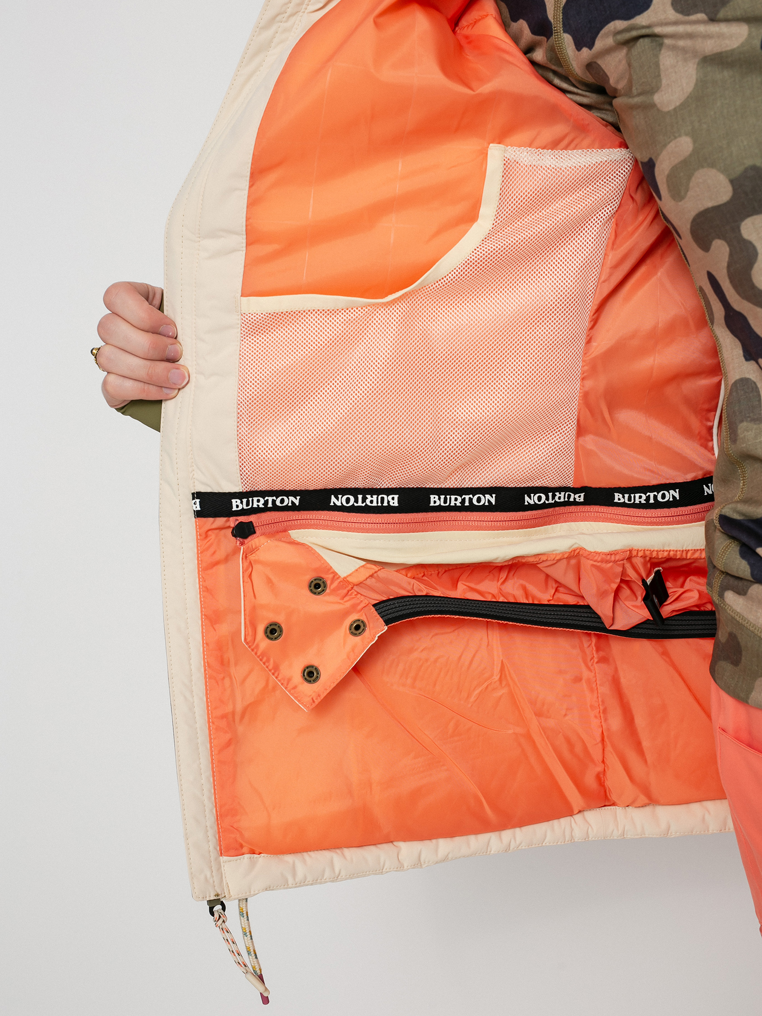 Pentru femei Geacă de snowboard Burton Keelan (creme brulee/martini olive terra camo)