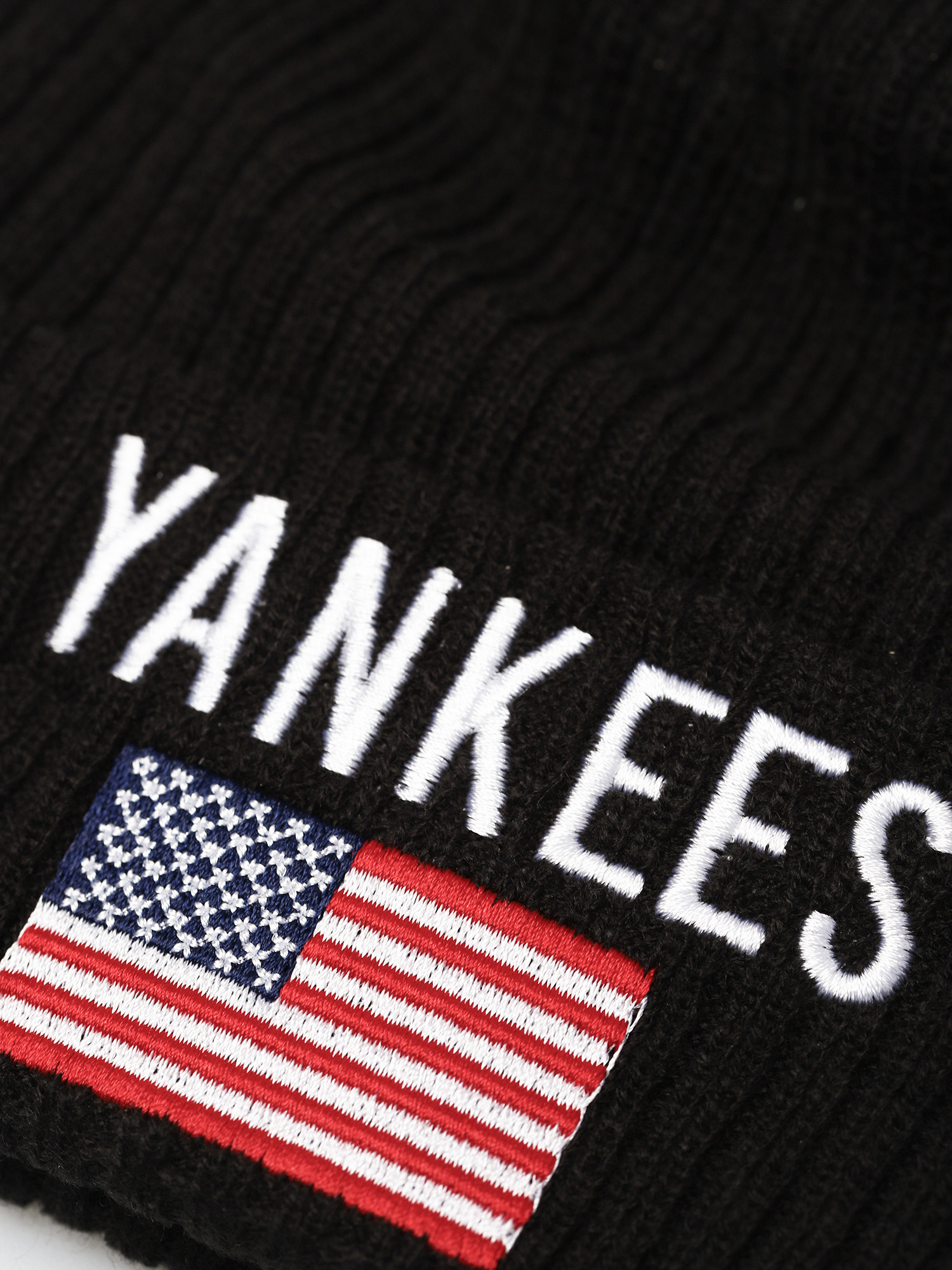 Căciulă New Era Team Flag New York Yankees (black)
