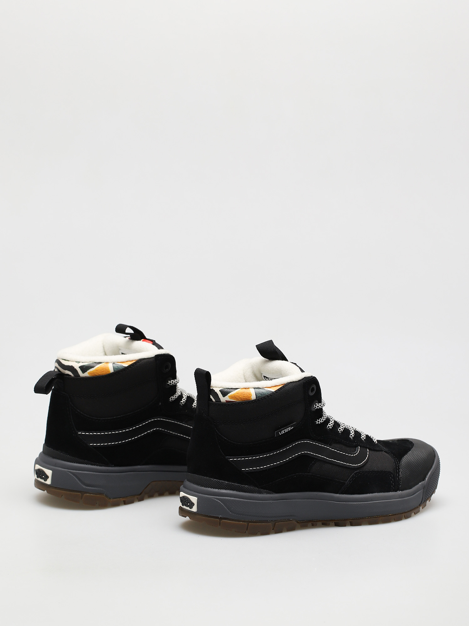 Pantofi Vans X Hanna Scott Ultrarange Exo Hi MTE 1 (multi/black)