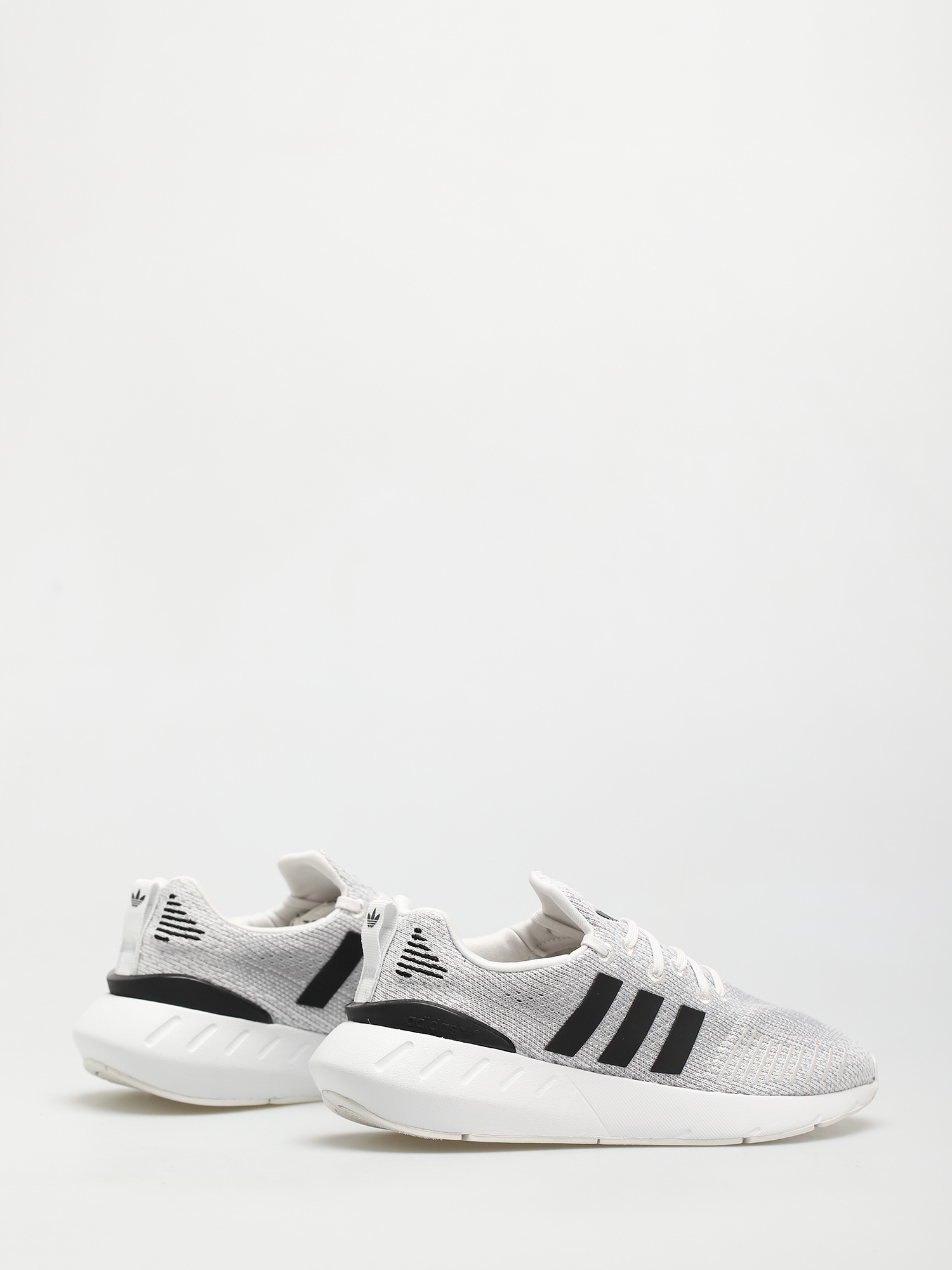 Pantofi adidas Originals Swift Run 22 Wmn (crywht/cblack/gretwo)