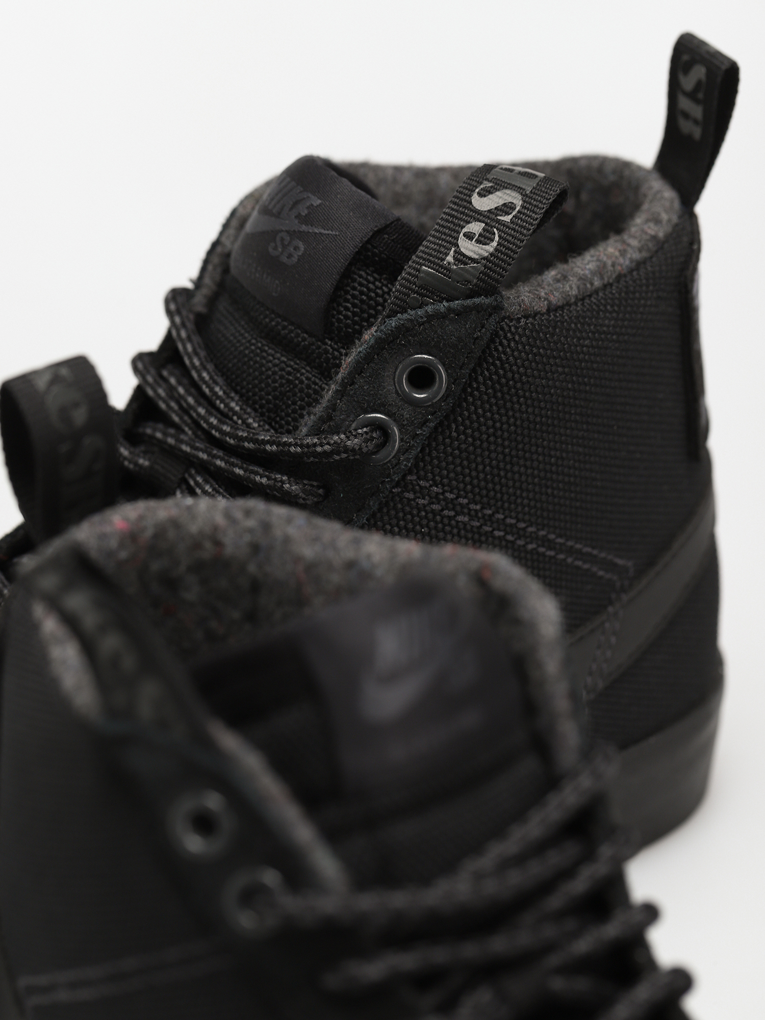 Pantofi Nike SB Zoom Blazer Mid Premium (black/black anthracite black)