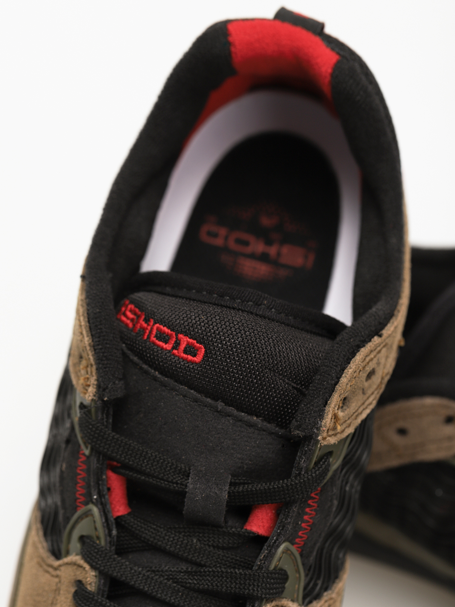 Pantofi Nike SB Ishod (light olive/black light olive)