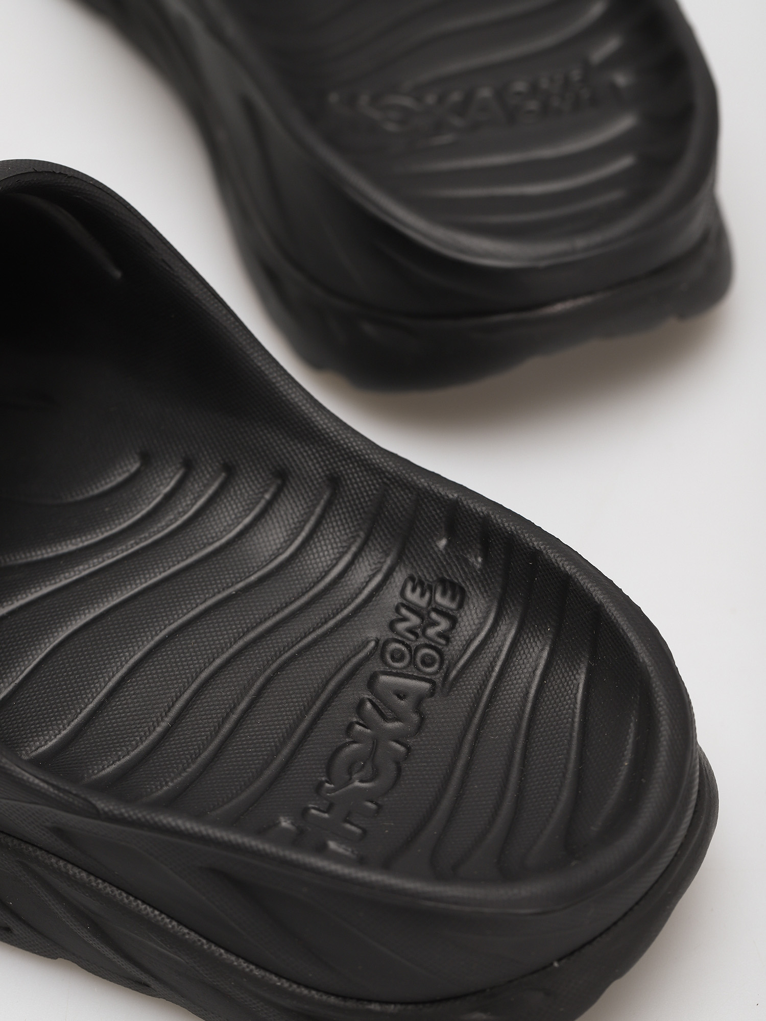 Papuci Hoka One One Ora Recovery (black/black)