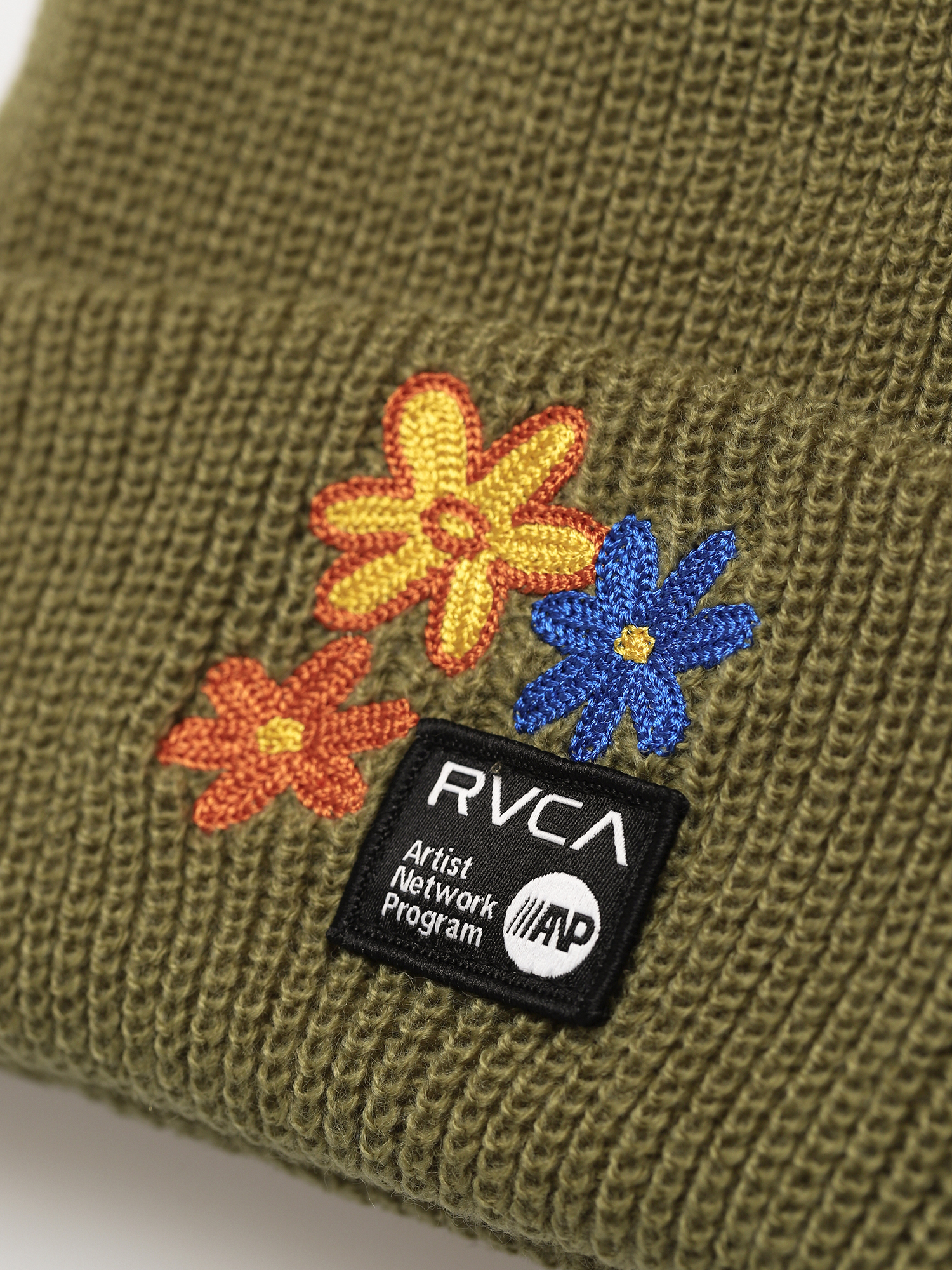 Căciulă RVCA Mel G Petals Beanie (utility green)