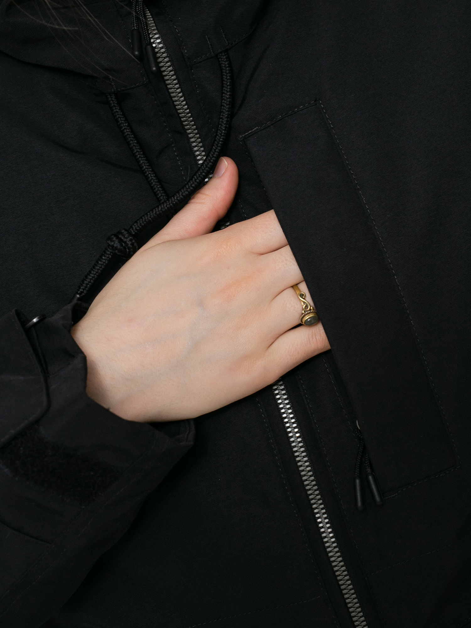 Geacă Burton Saxton Parka Wmn (true black)