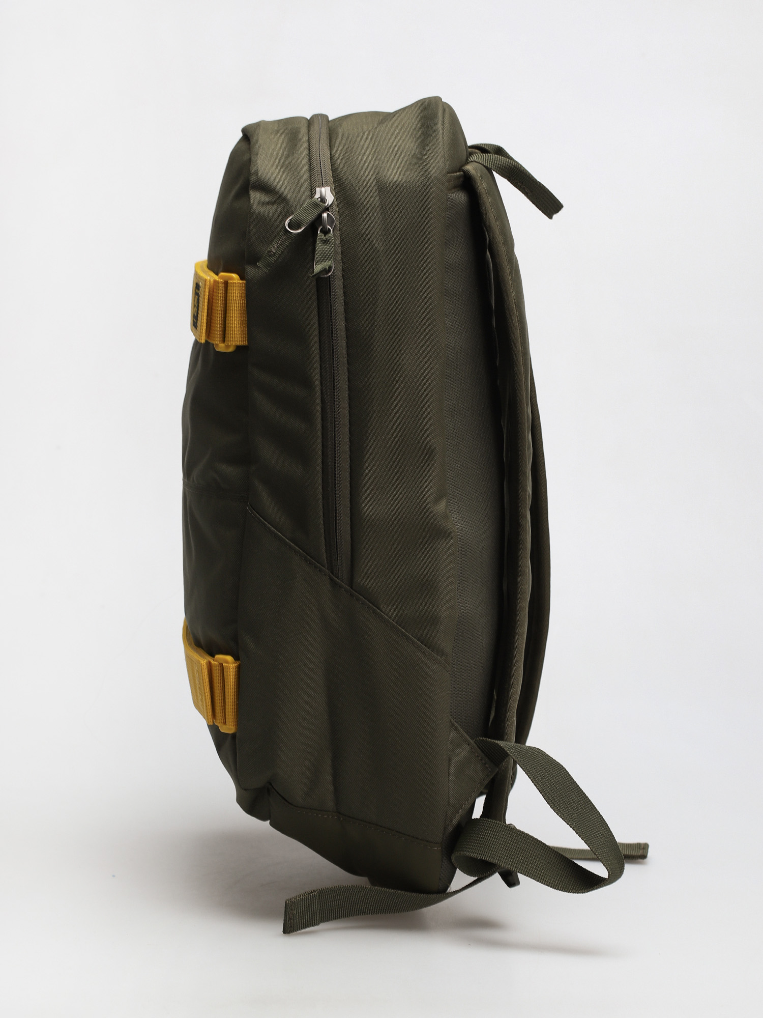 Rucsac Nike SB Courthouse (cargo khaki/dark sulfur/dark sulfur)