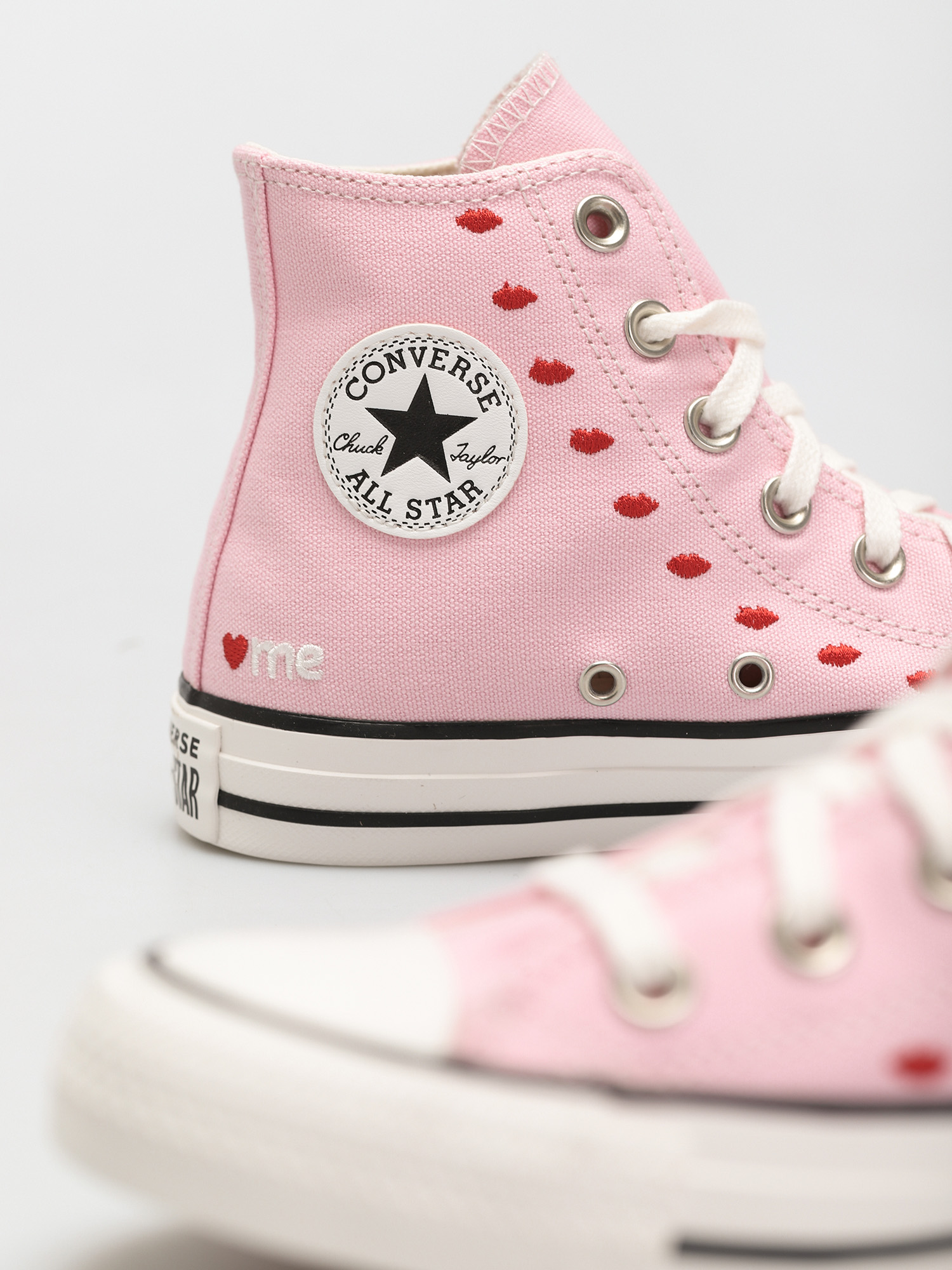 Teniși Converse Chuck Taylor All Star Hi Wmn (cherry blossom/white/university red)