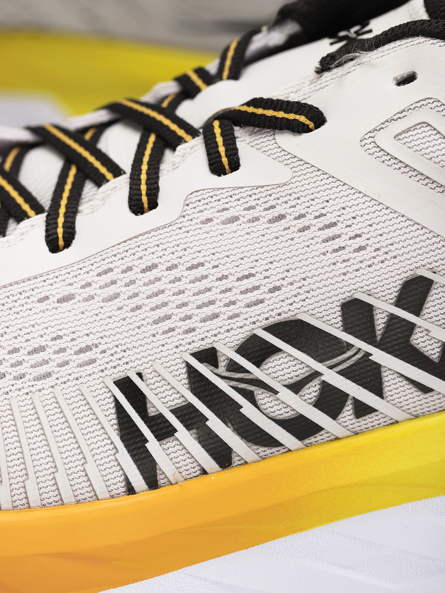 Pantofi Hoka One One Bondi 7 (nimbus cloud/radiant yellow)