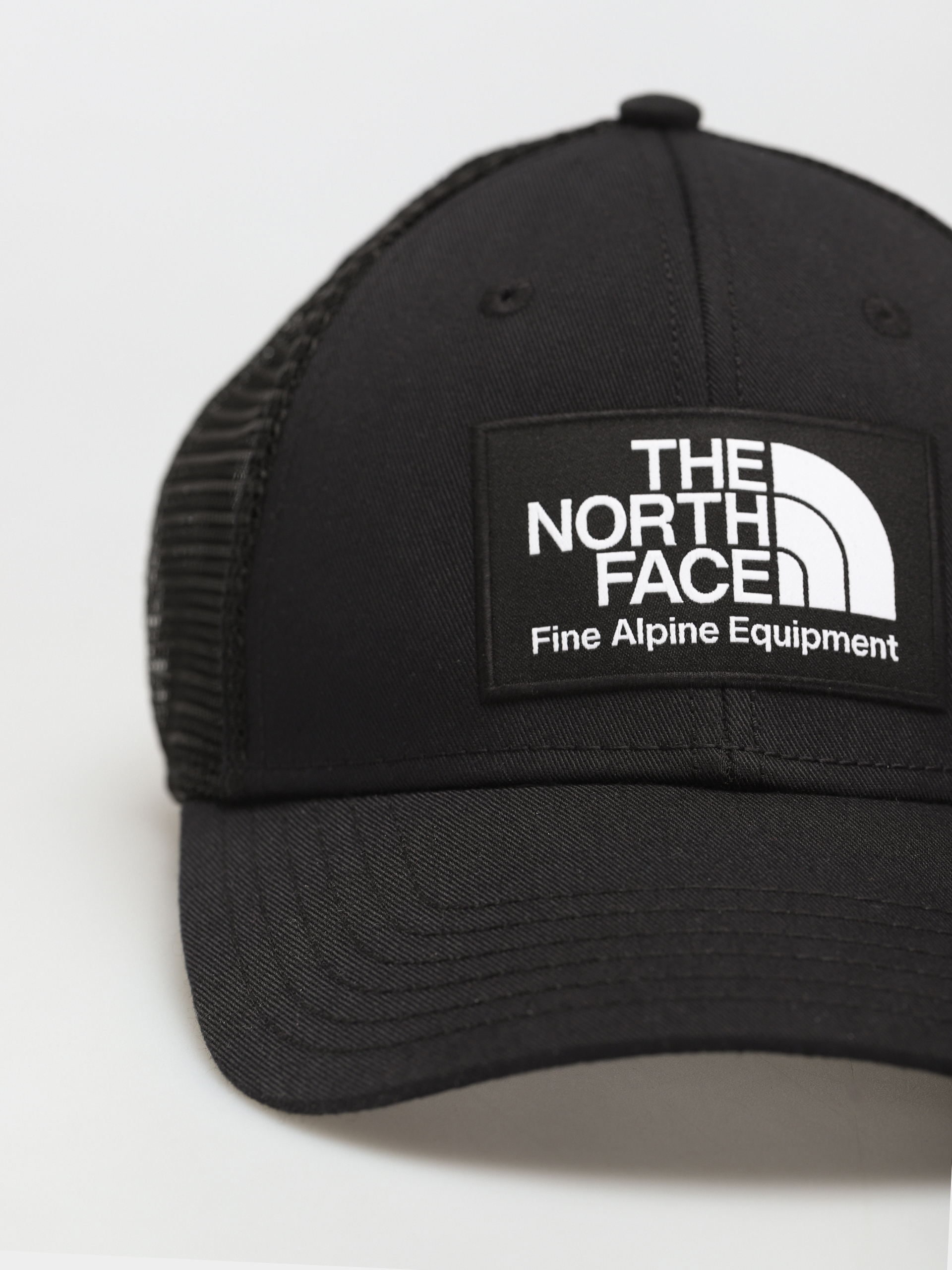 Șapcă The North Face Mudder Trucker (tnf black)