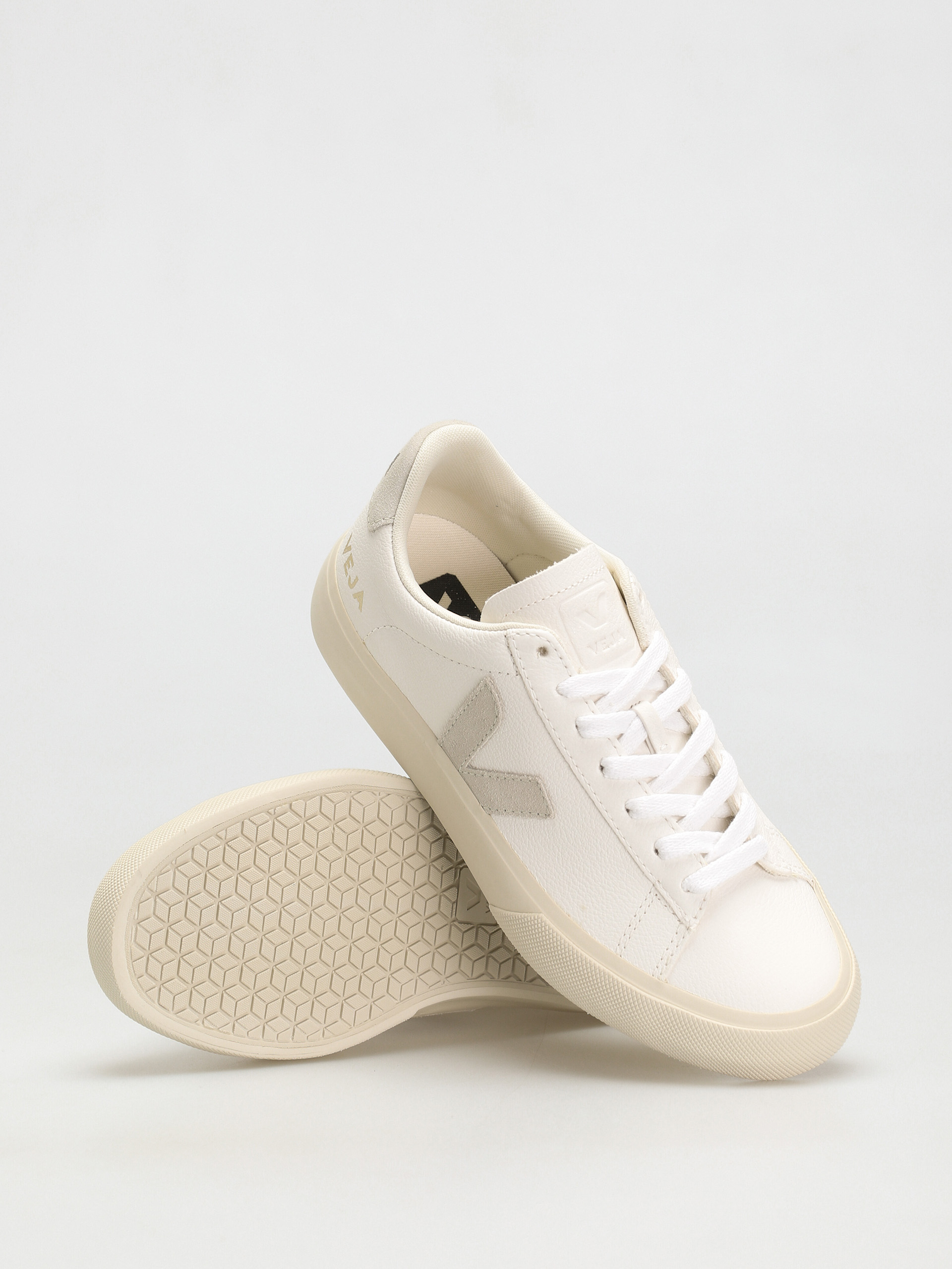 Pantofi Veja Campo Wmn (extra white natural suede)