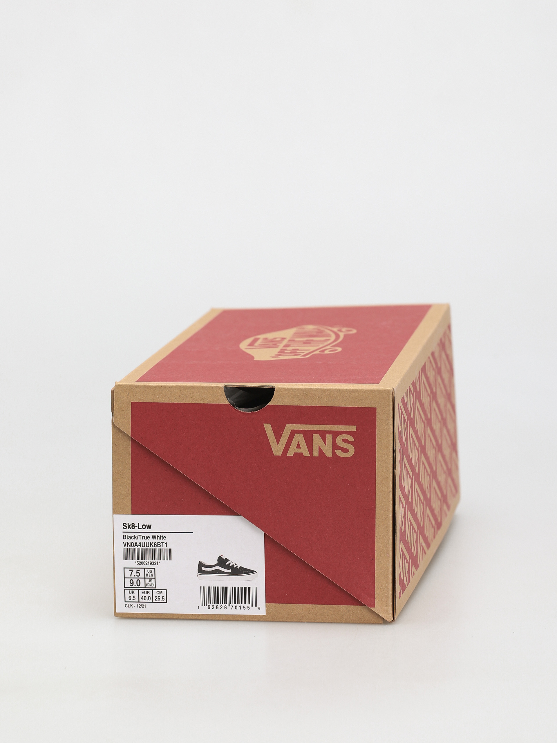 Pantofi Vans Sk8 Low (black/true white)
