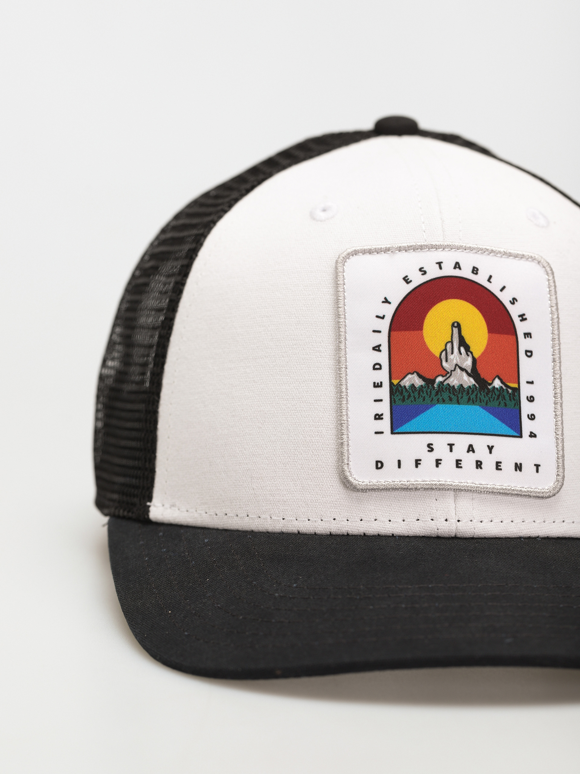 Șapcă Iriedaily Stonefinger (black white)