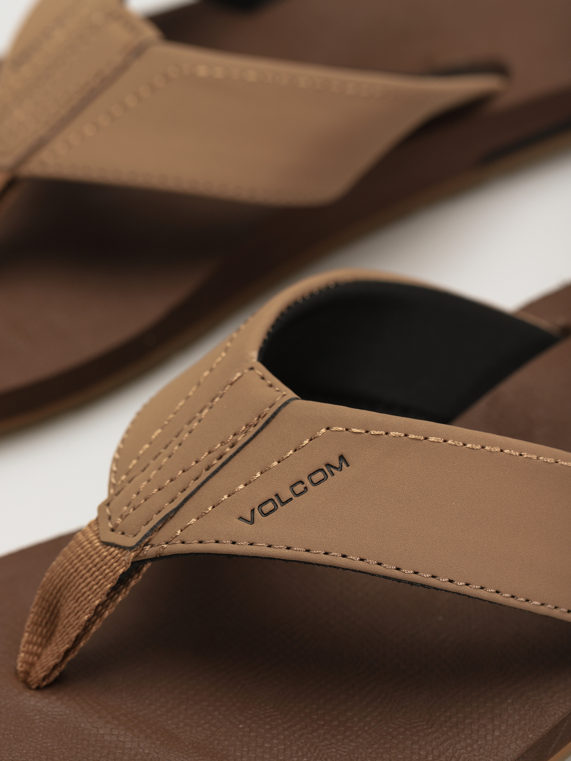 Papuci de plajă Volcom Victor (brown khaki)