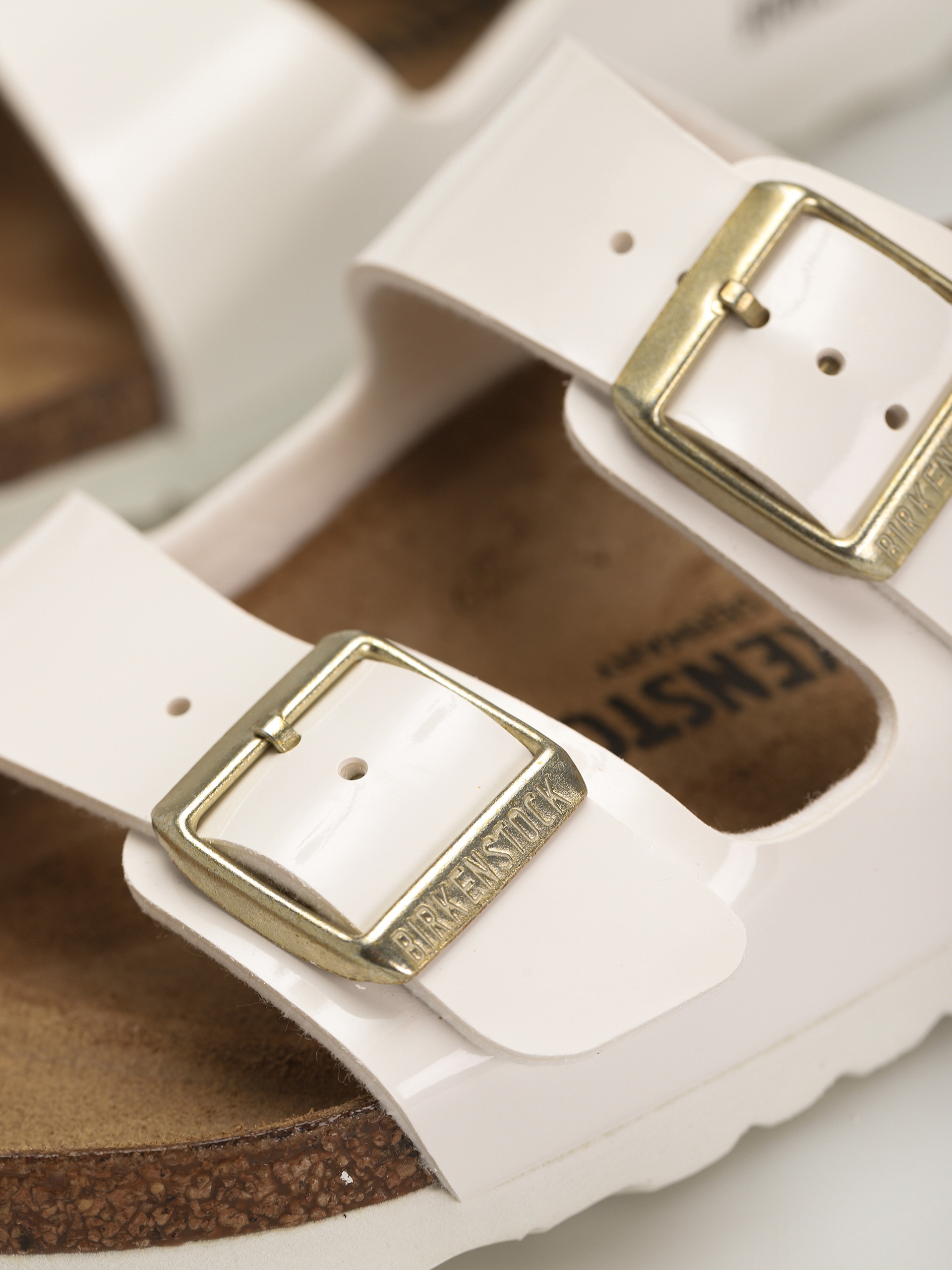 Klapki Birkenstock Arizona Narrow Wmn (patent white)