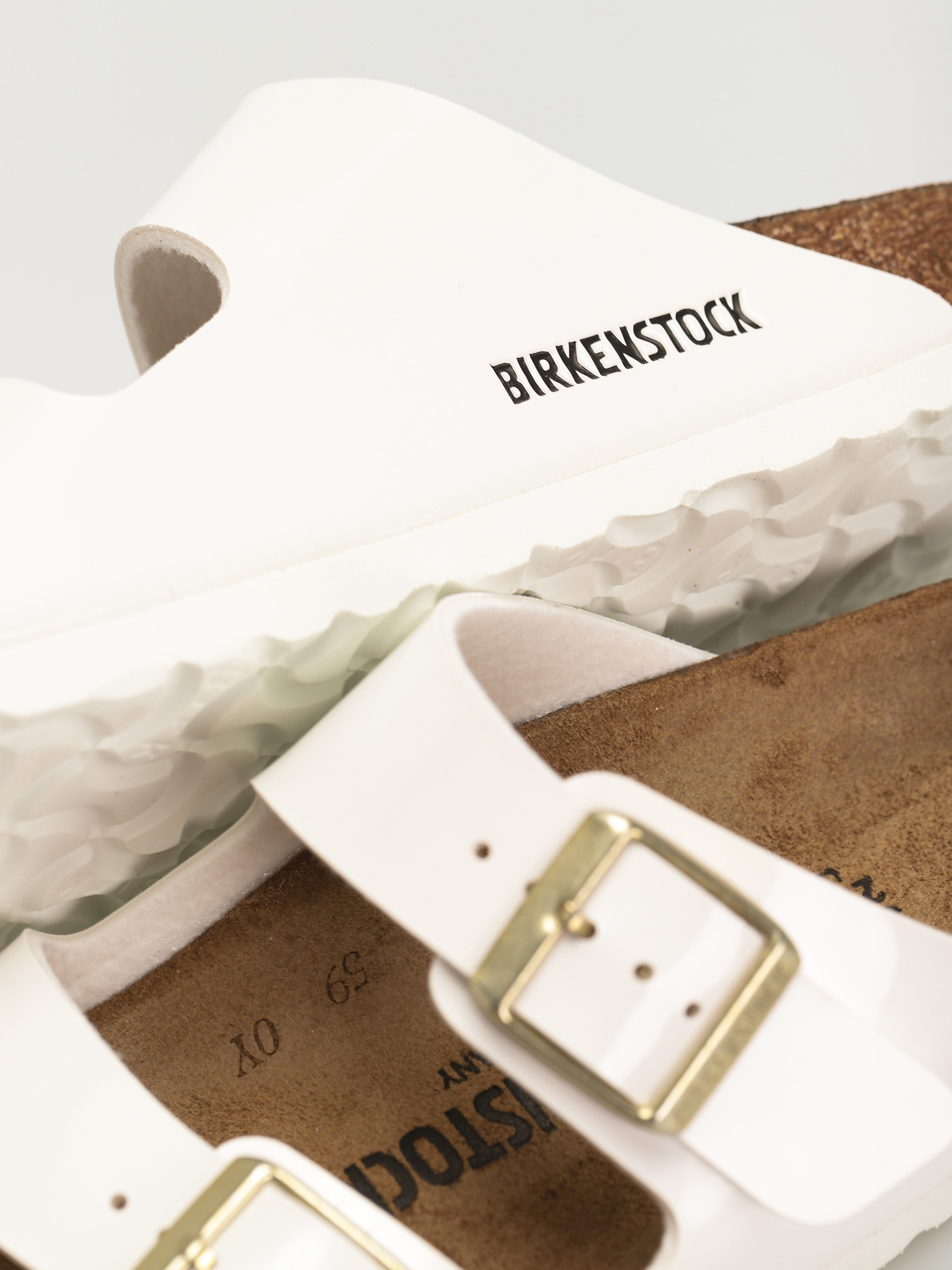 Klapki Birkenstock Arizona Narrow Wmn (patent white)