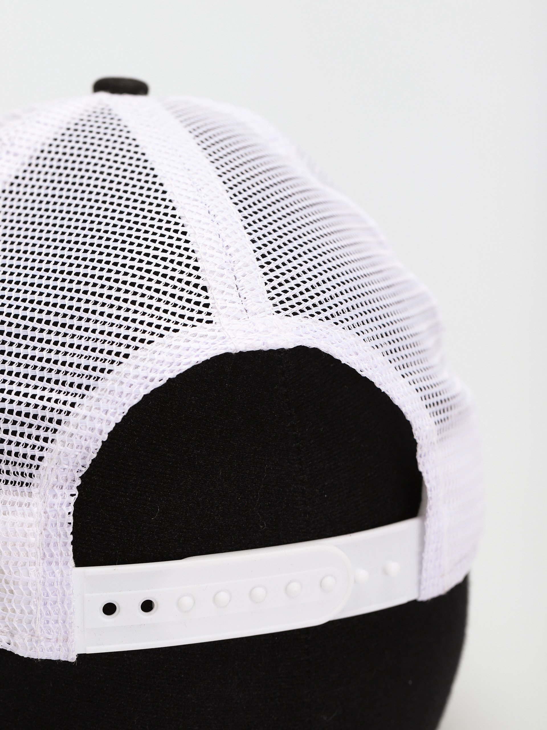 New Era Șapcă Clean Trucker New York Yankees ZD (black/white)