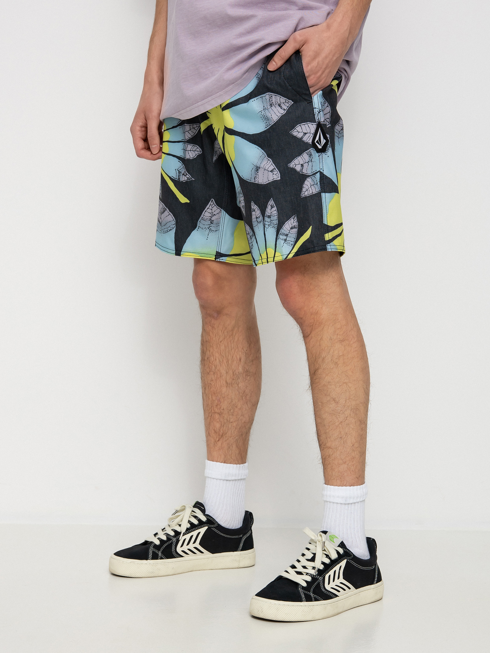 Șort pentru plajă Volcom Sunder Stoney 19 (black)