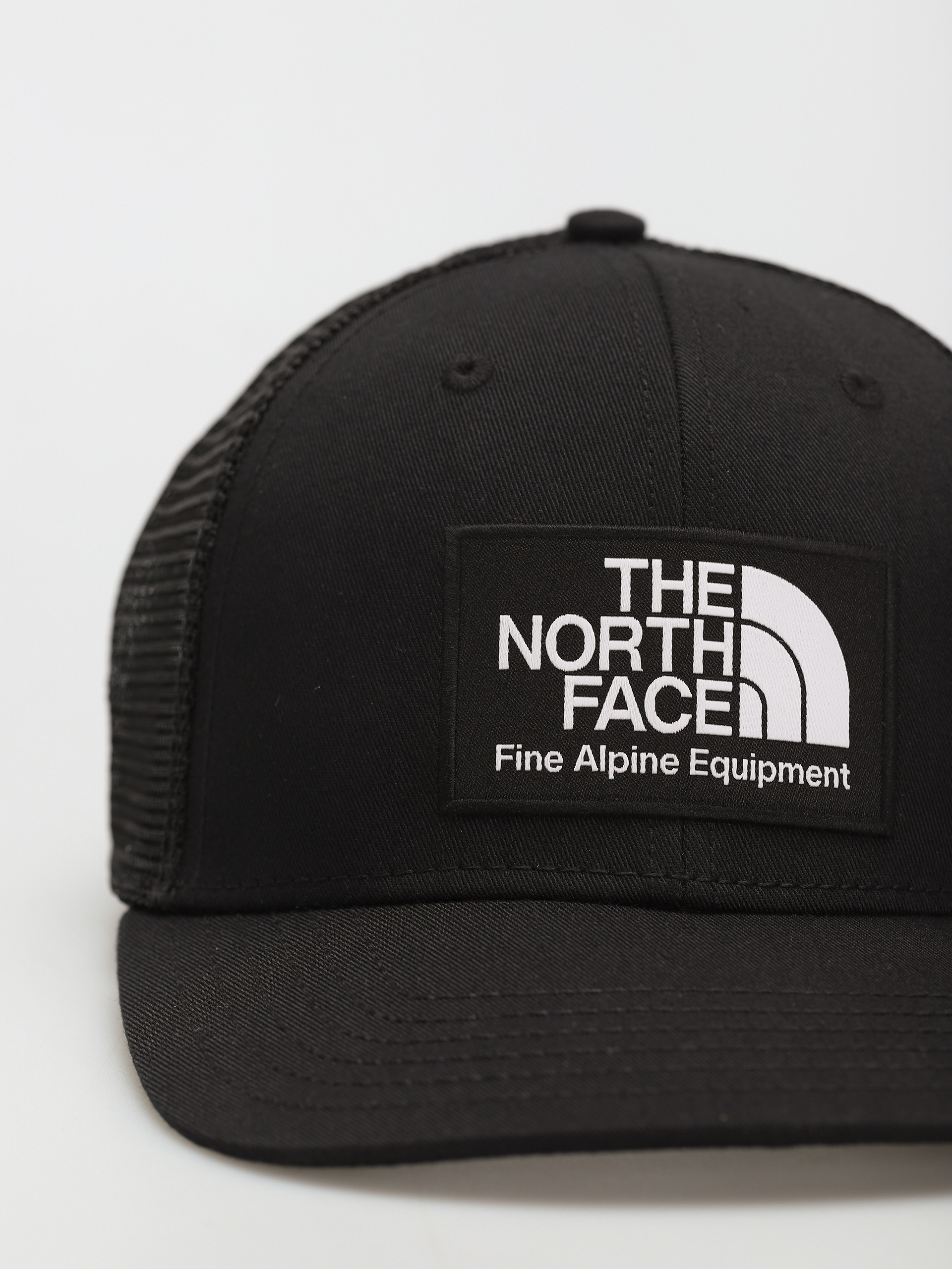 Șapcă The North Face Deep Fit Mudder Trucker (tnf black)