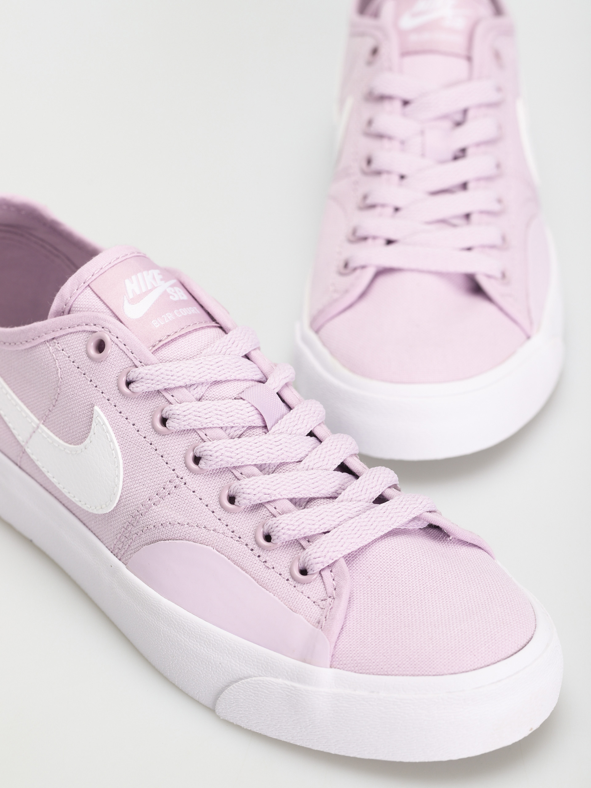 Pantofi Nike SB Blazer Court (doll/white doll white)