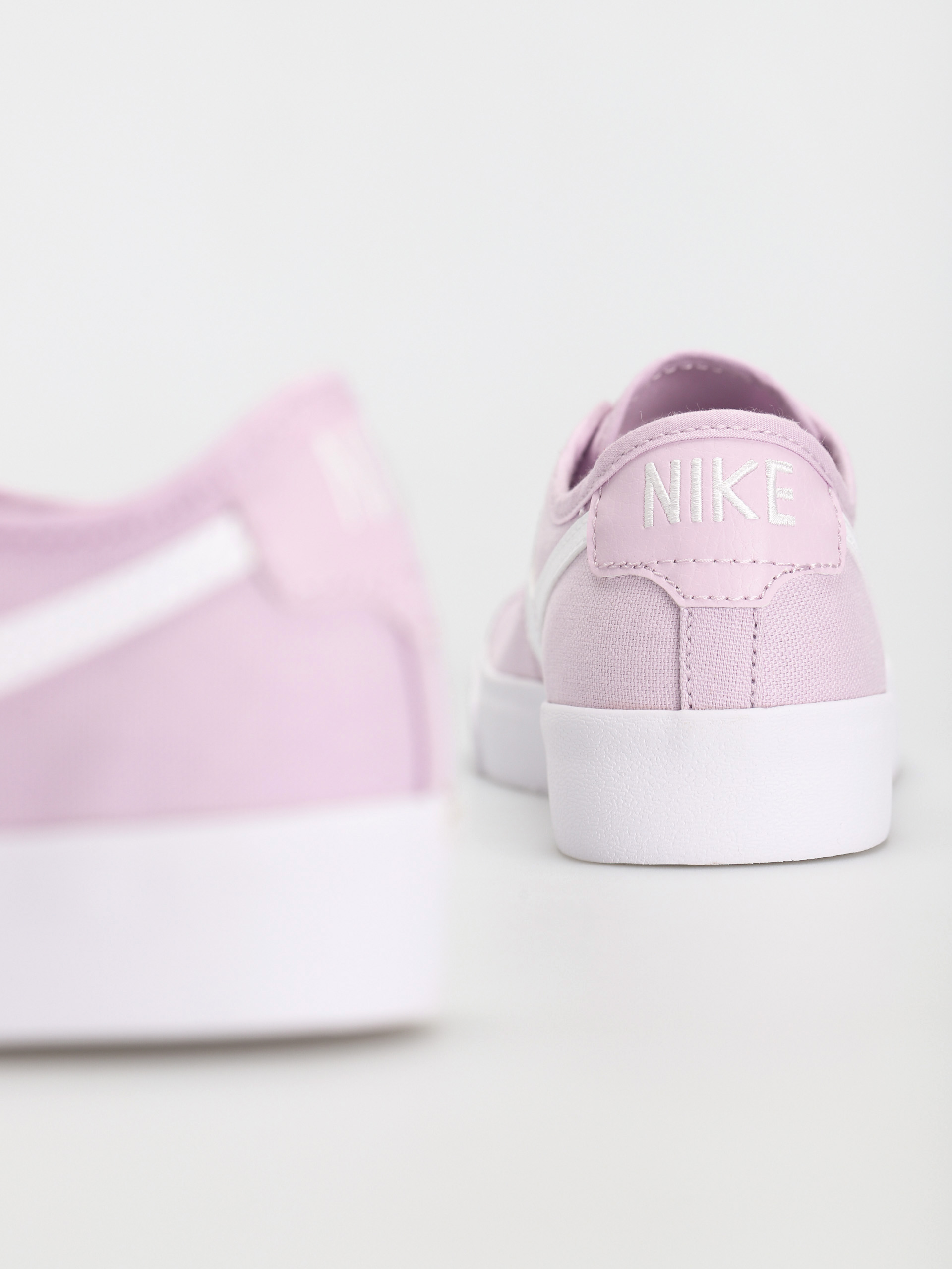 Pantofi Nike SB Blazer Court (doll/white doll white)