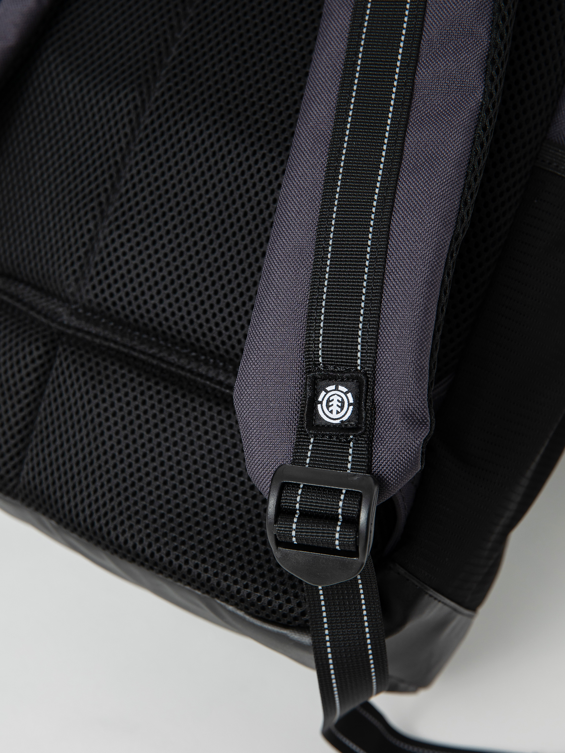 Rucsac Element Action (nine iron)