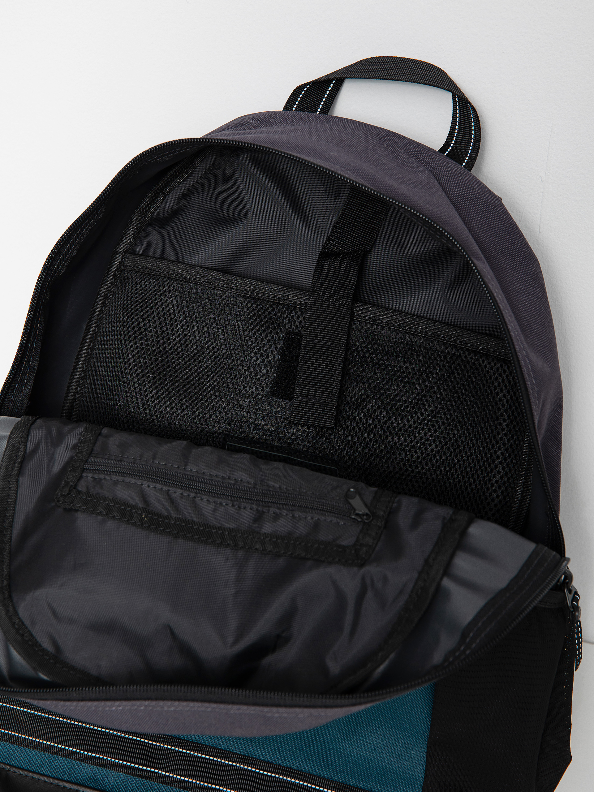 Rucsac Element Action (nine iron)