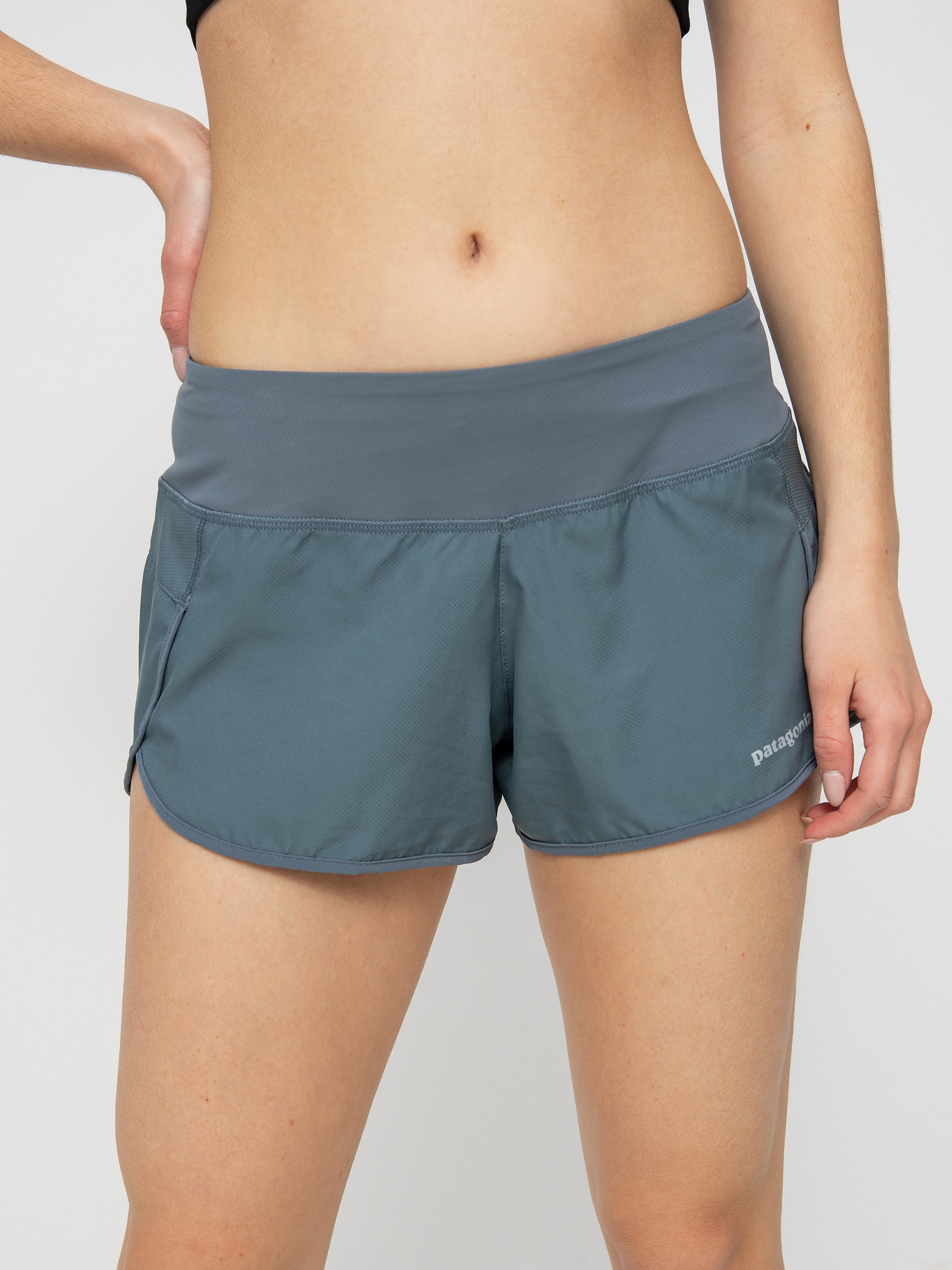 Șort Patagonia Strider 3 1/2 in Wmn (plume grey)