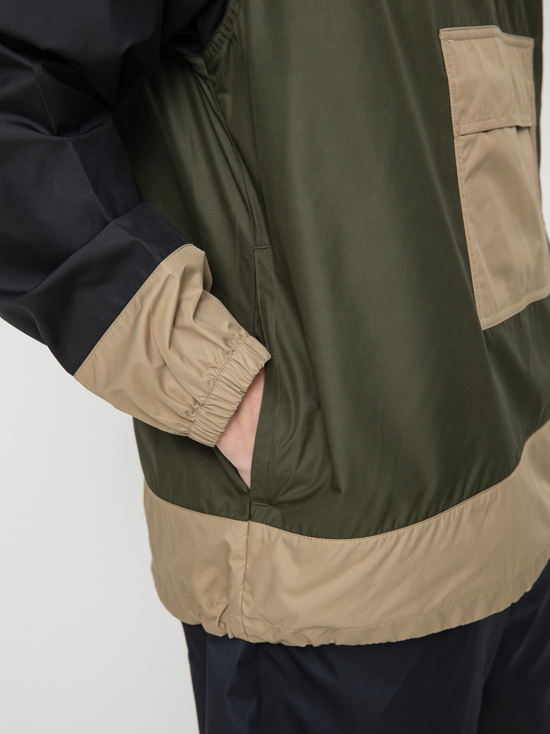 Geacă Nike SB Anorak (cargo khaki/black)