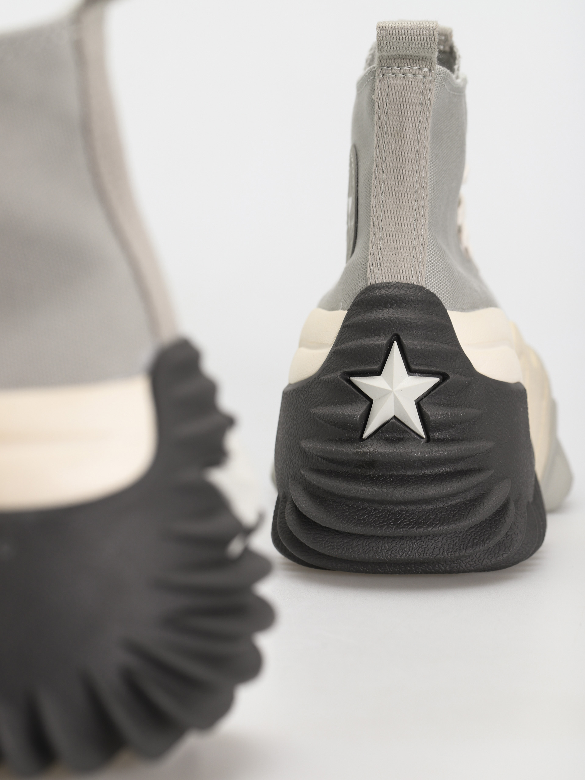 Pantofi Converse Run Star Motion Hi (slate sage/light silver)