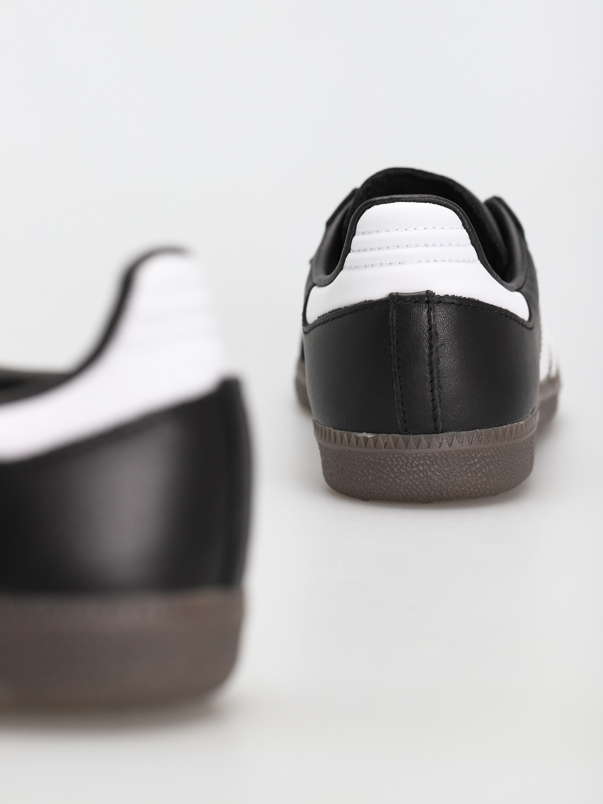 Pantofi adidas Samba Adv (cblack/ftwwht/goldmt)