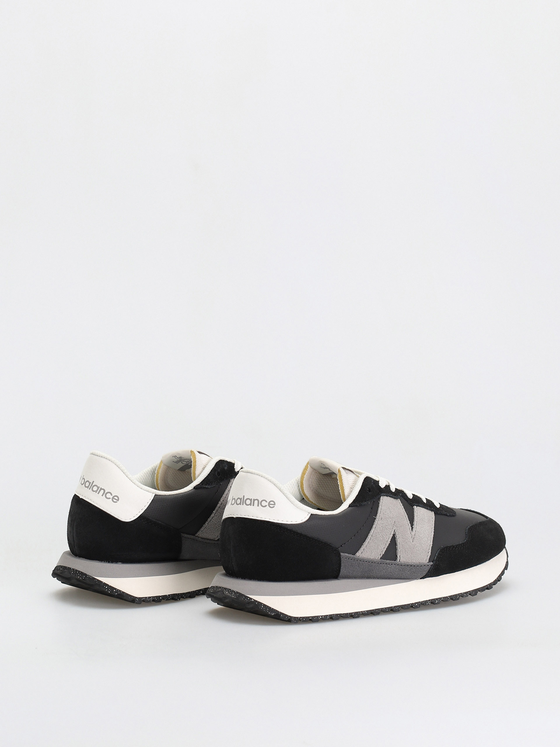 Pantofi New Balance 237 (black)