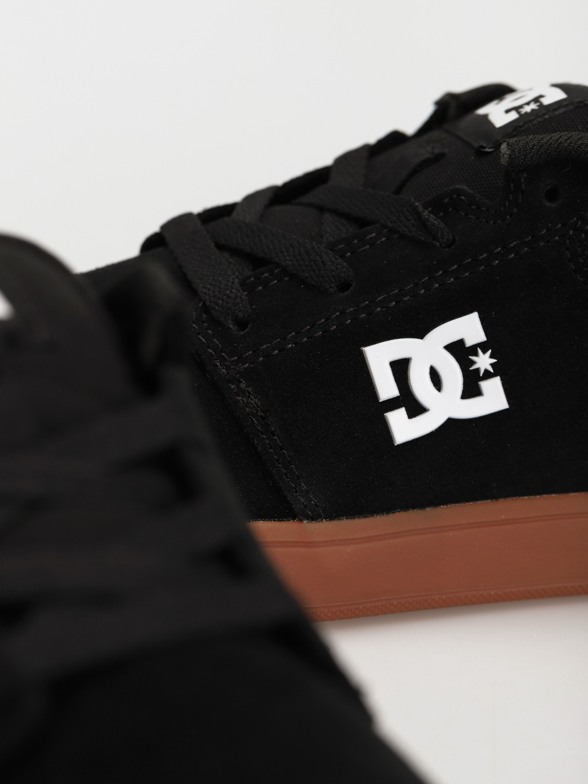 Pantofi DC Crisis 2 (black/gum)