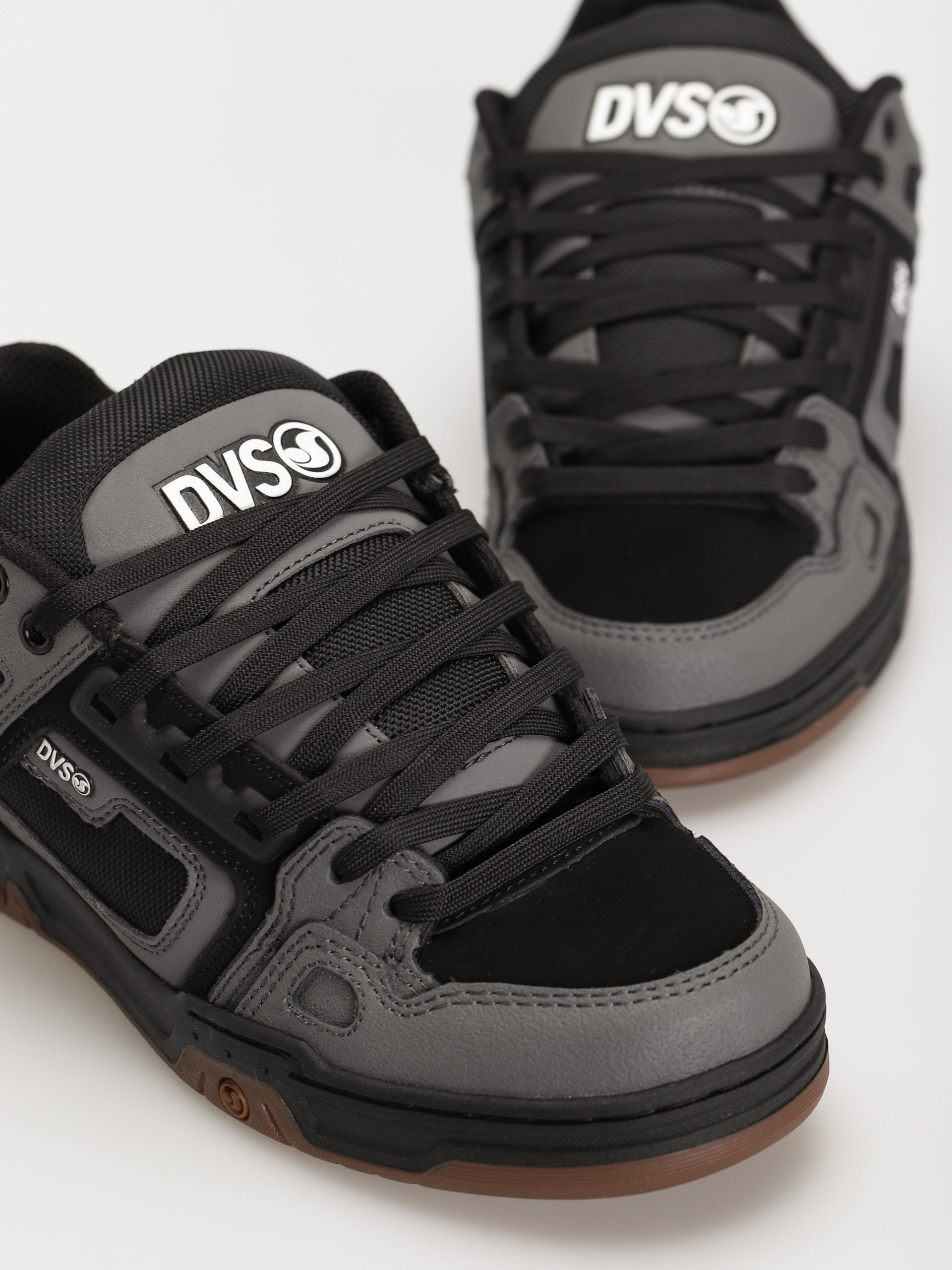 Pantofi DVS Comanche (charcoal black white nubuck)