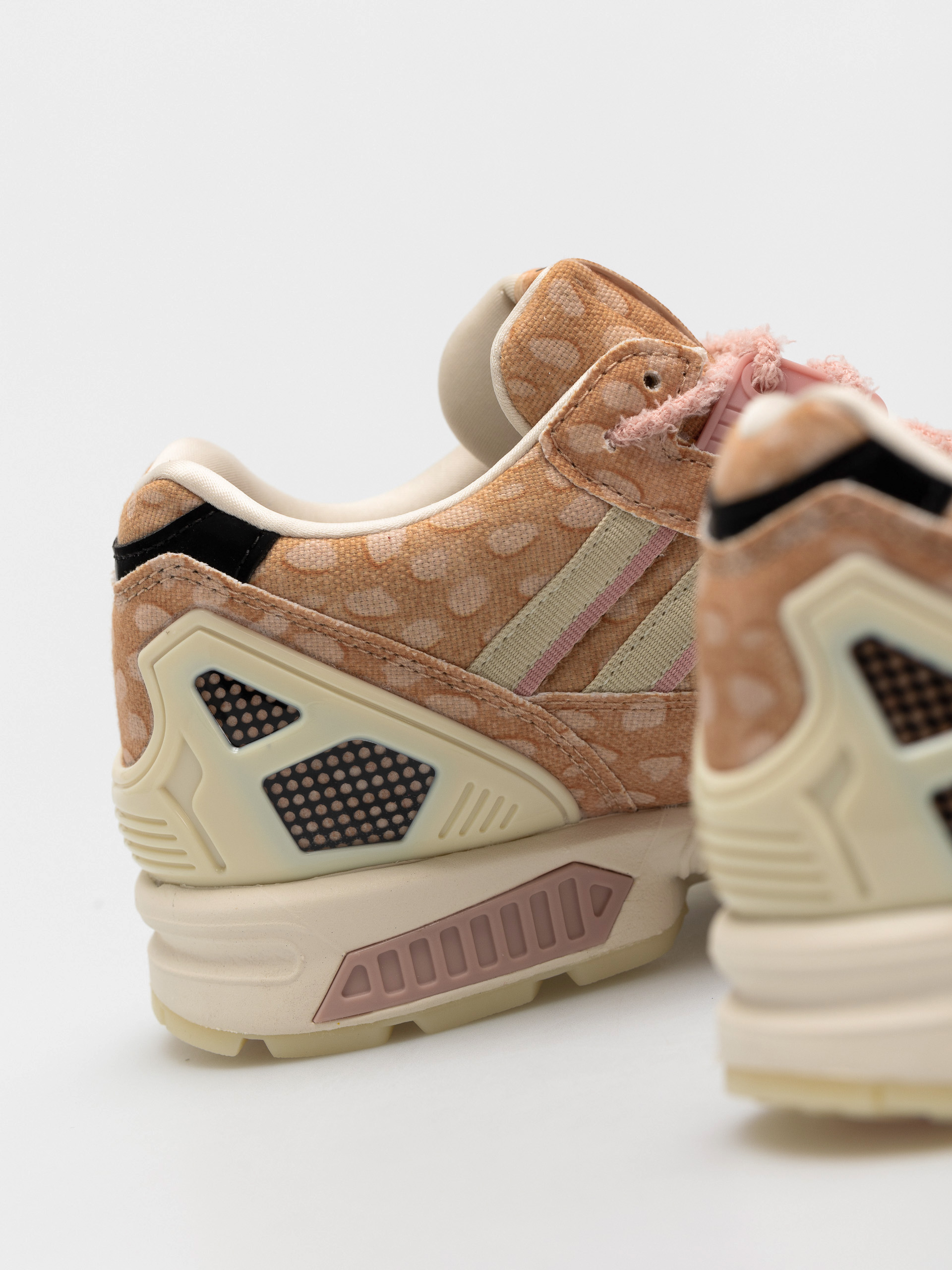 Disney - タナゴ Pantofi adidas Originals Disney Zx 8000 Wmn - maro (sand