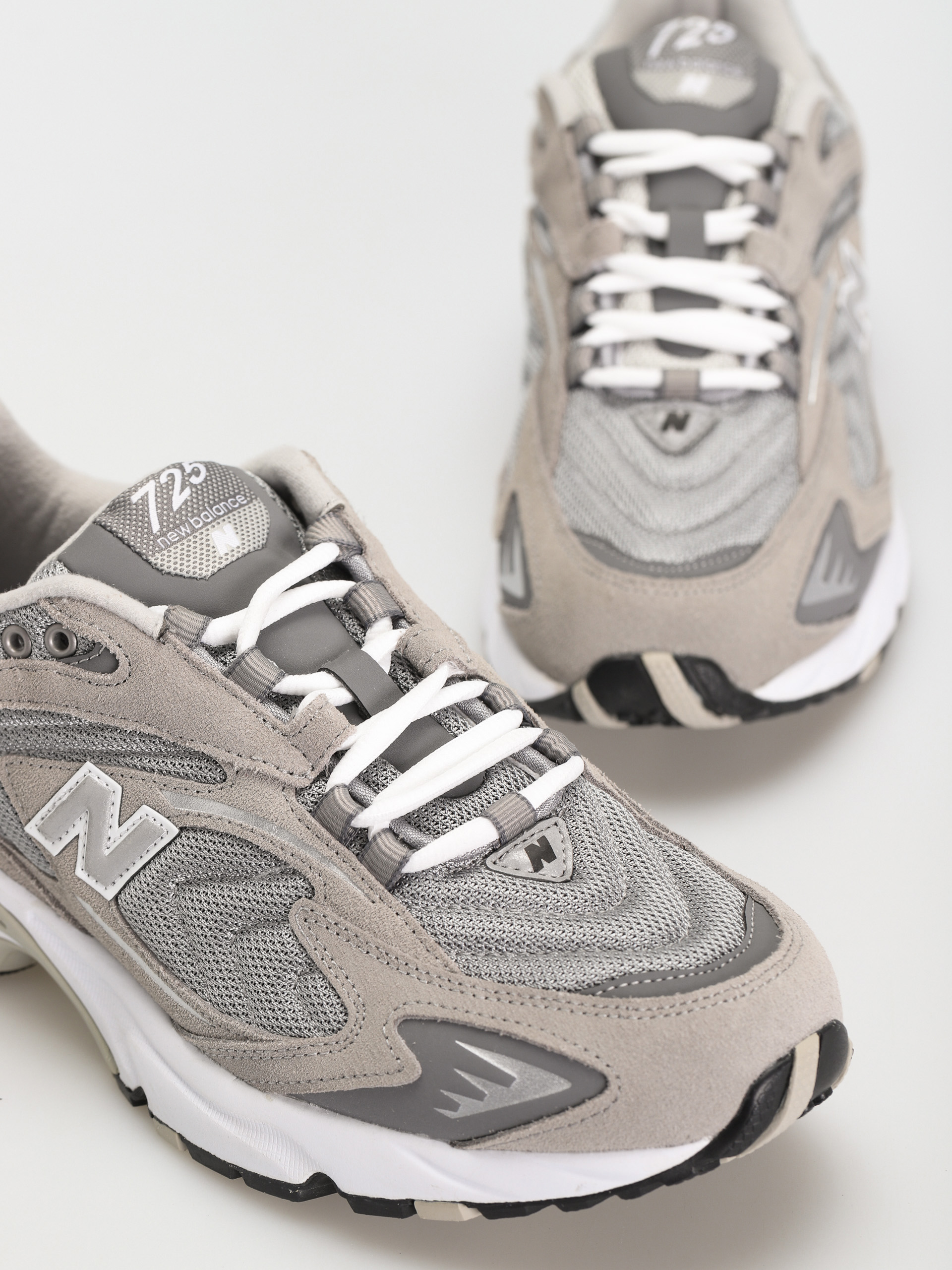Pantofi New Balance 725 (grey)