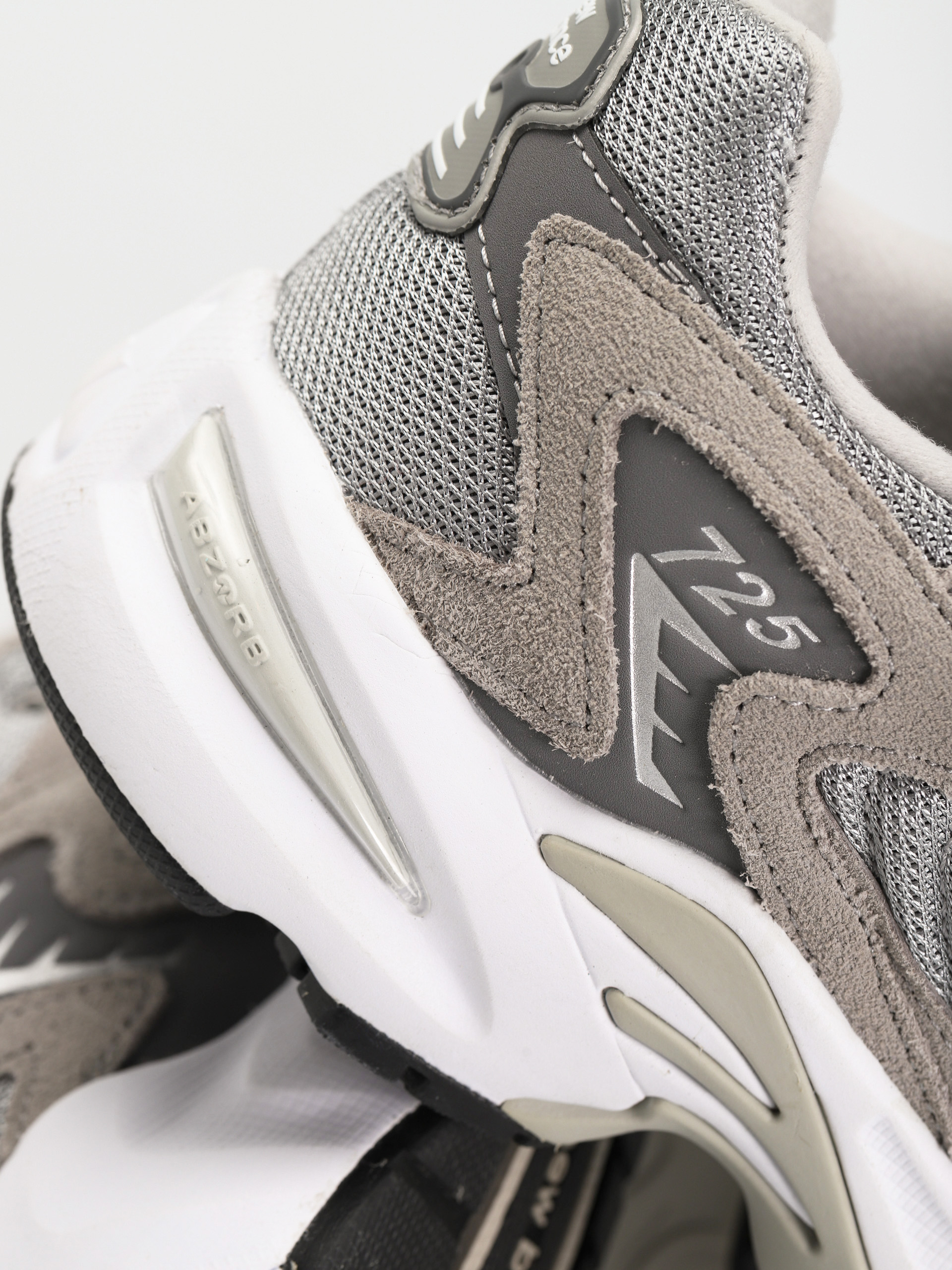 Pantofi New Balance 725 (grey)