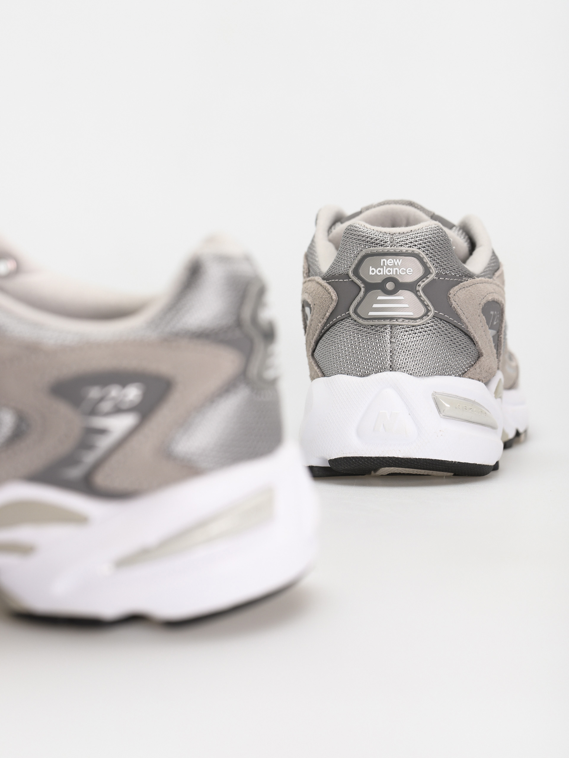Pantofi New Balance 725 (grey)