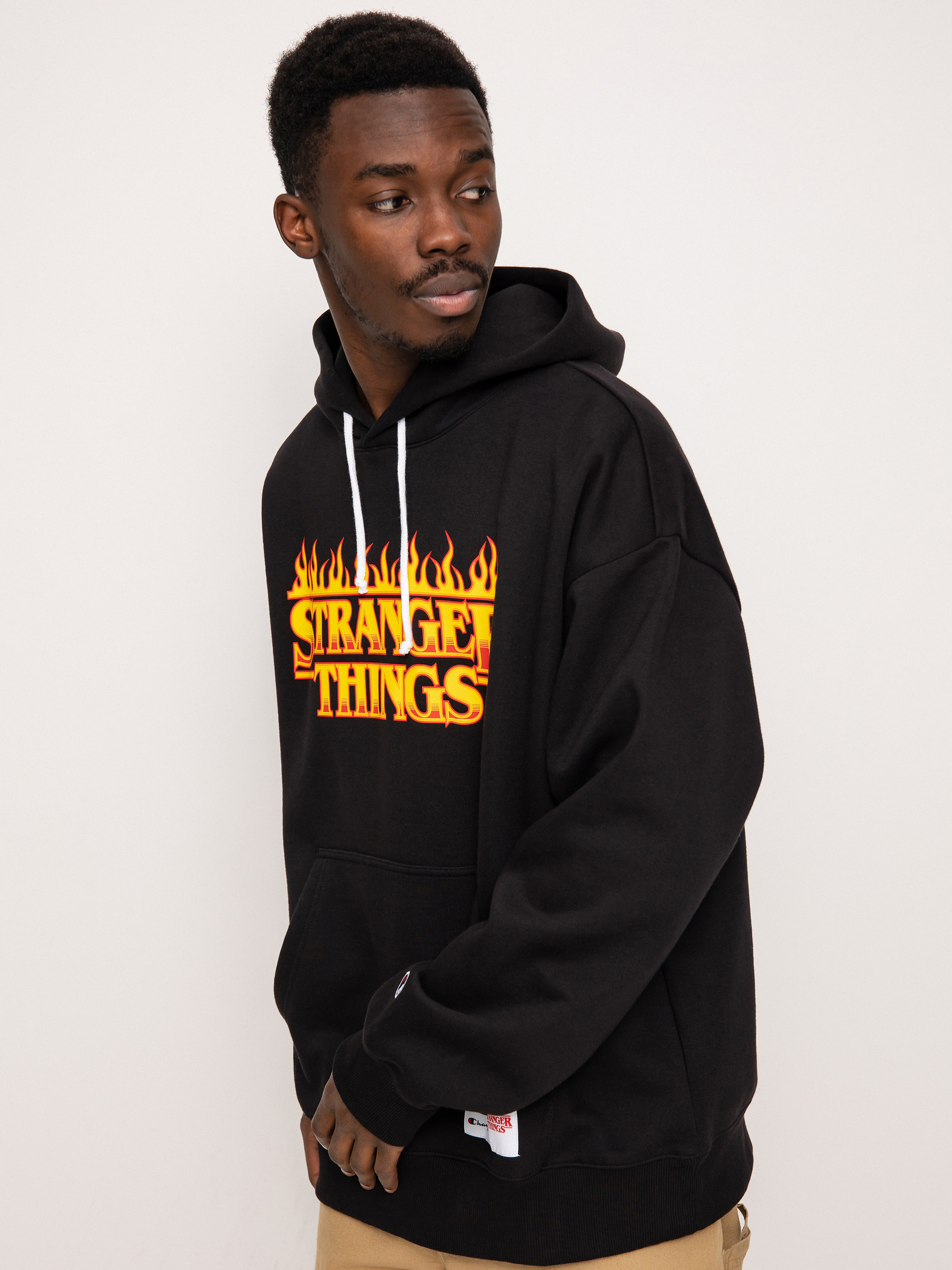 Hanorac cu glugă Champion X Stranger Things Hooded Sweatshirt 217780 HD (nbk)