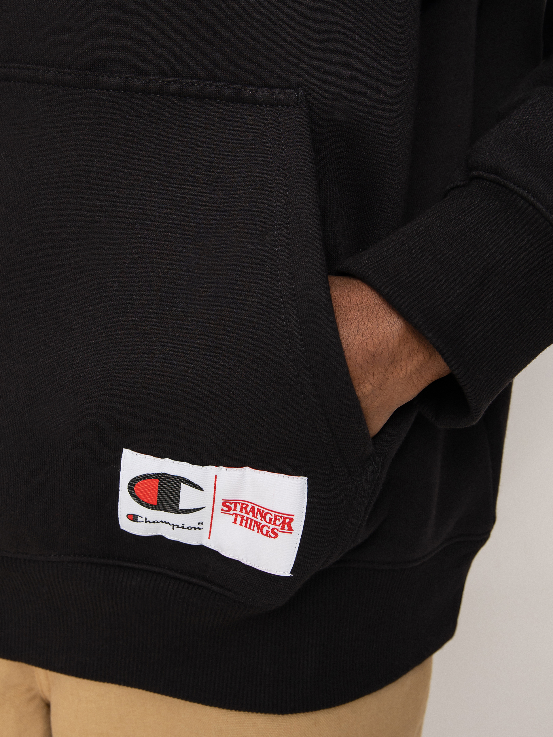 Hanorac cu glugă Champion X Stranger Things Hooded Sweatshirt 217780 HD (nbk)