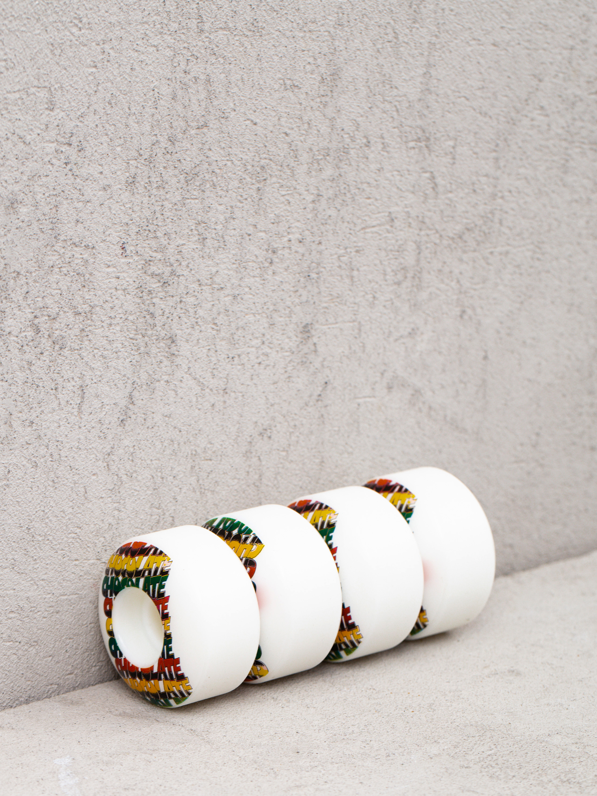 Role Chocolate Sound System Staple (white/multi)