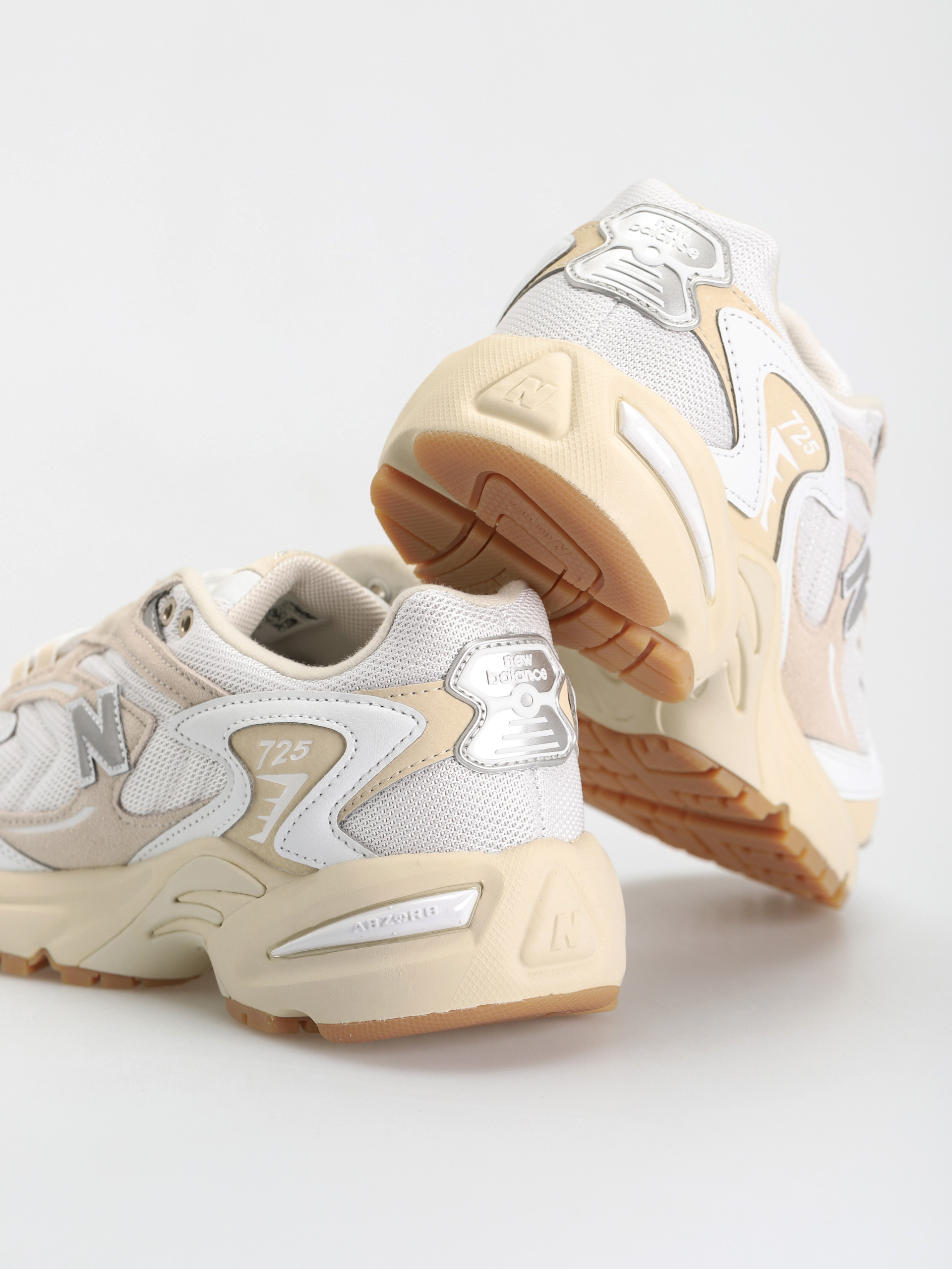 Pantofi New Balance 725 (white)