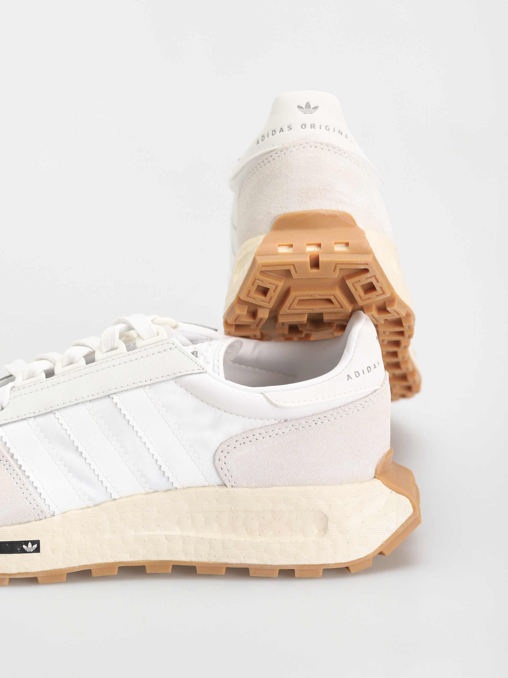 Pantofi adidas Originals Retropy E5 (crywht/msilve/ftwwht)