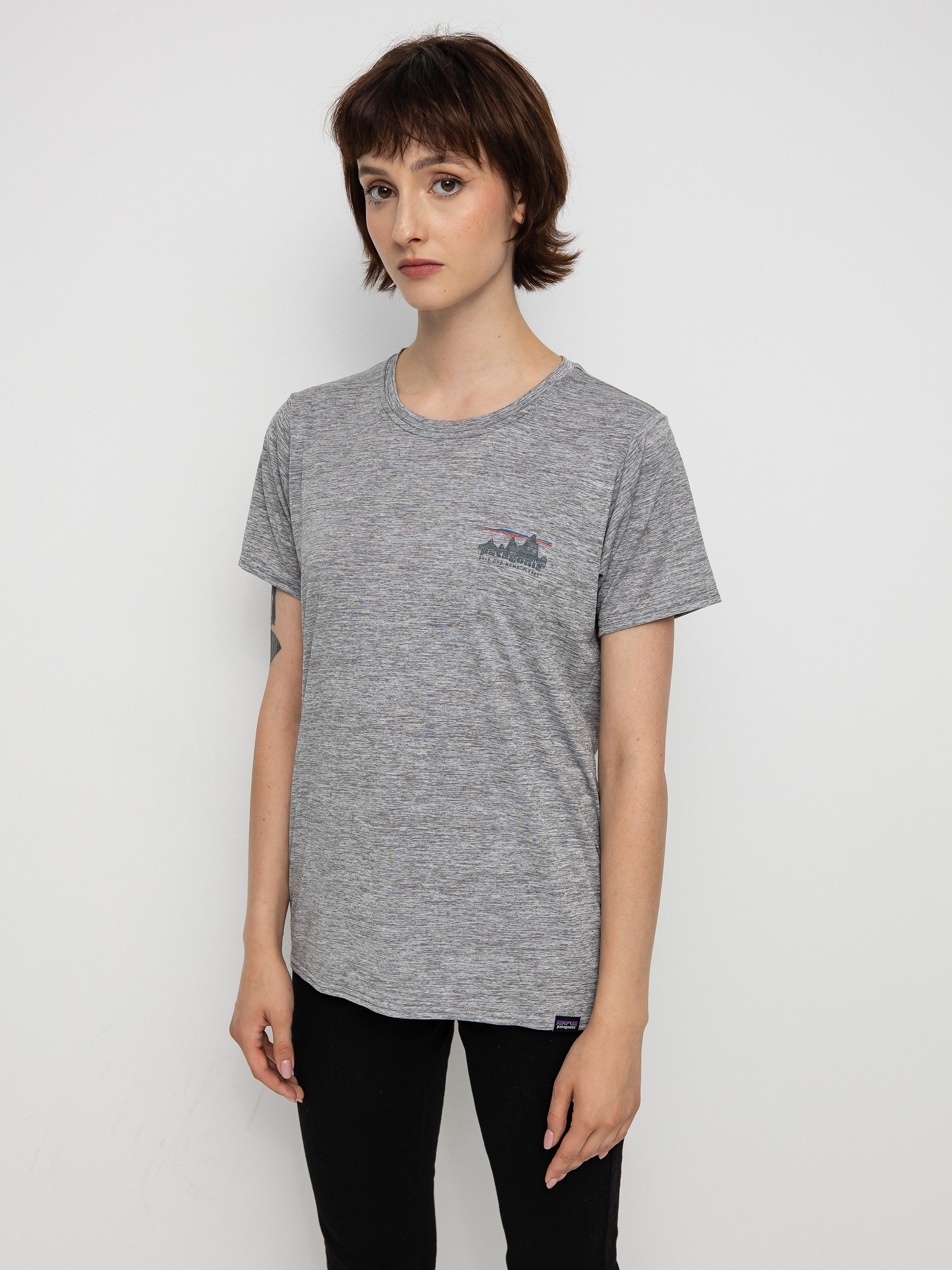 Tricou Patagonia Cap Cool Daily Graphic Wmn (73 skyline feather grey)
