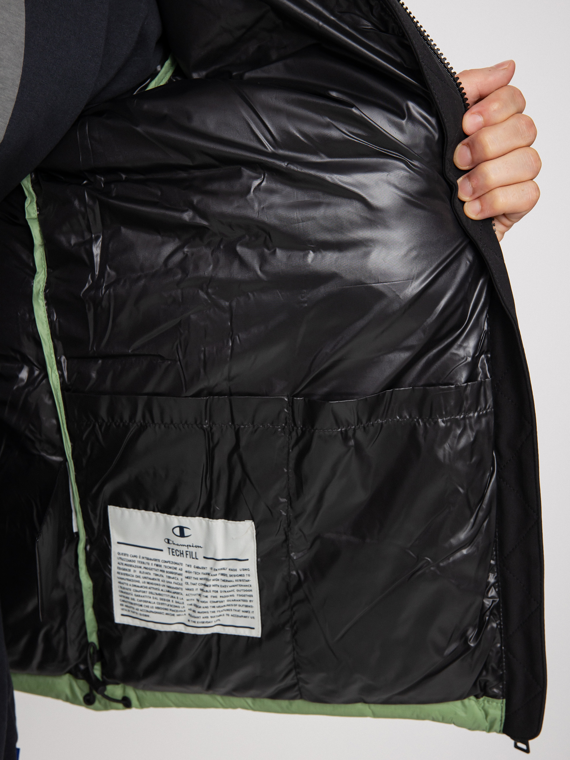 Geacă Champion Legacy Hooded Jacket 218080 (sgr/nbk)