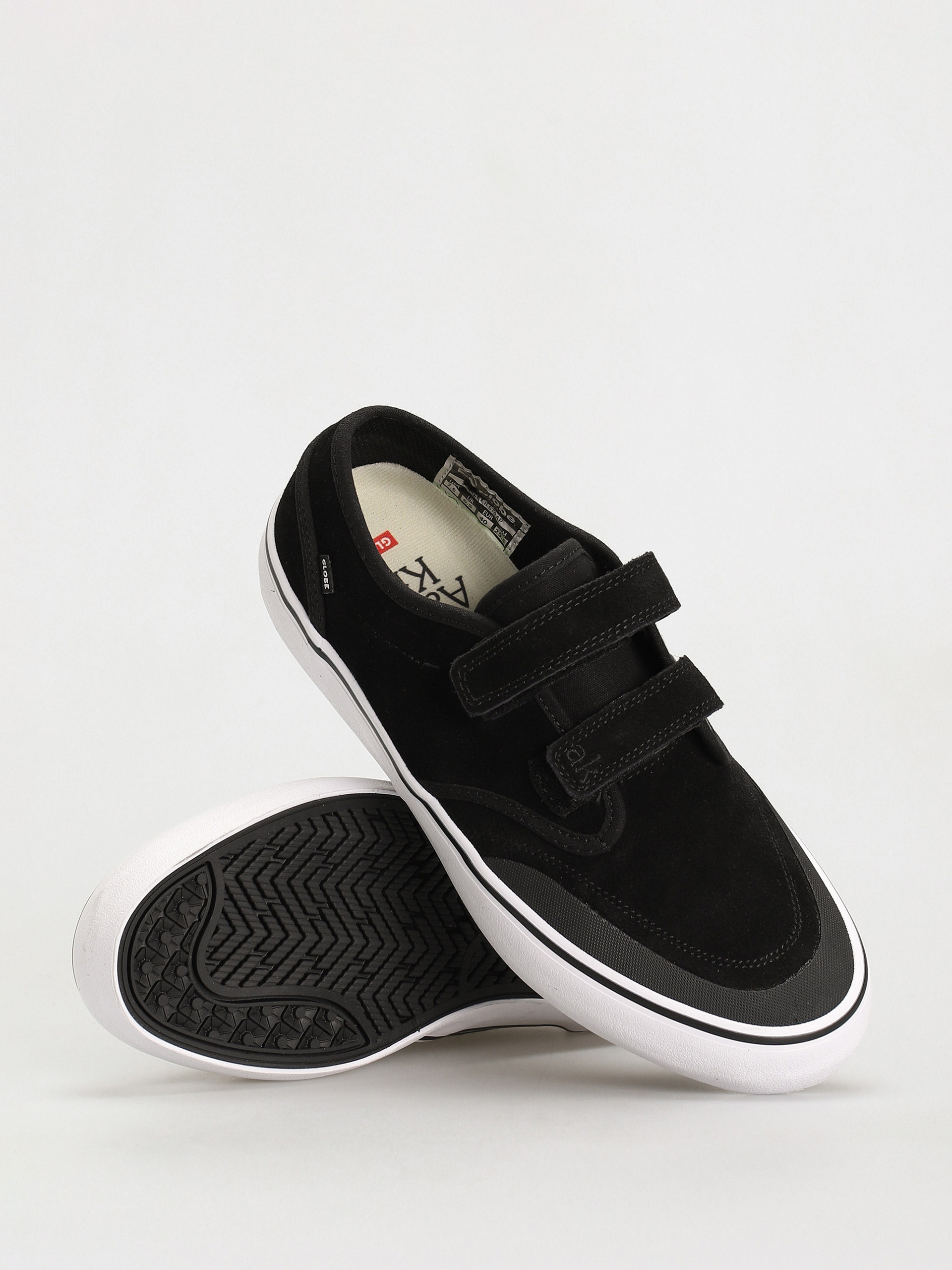 Pantofi Globe Motley II Strap (black/white)