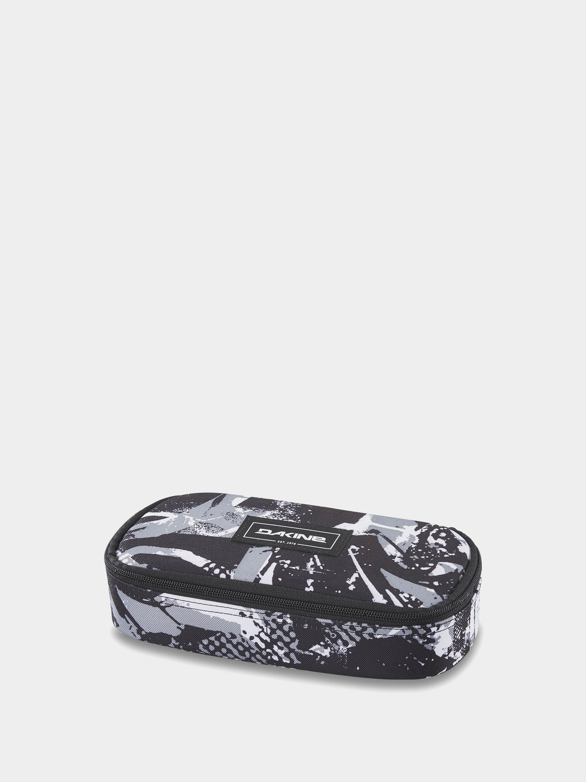 Penar Dakine School Case (street art)