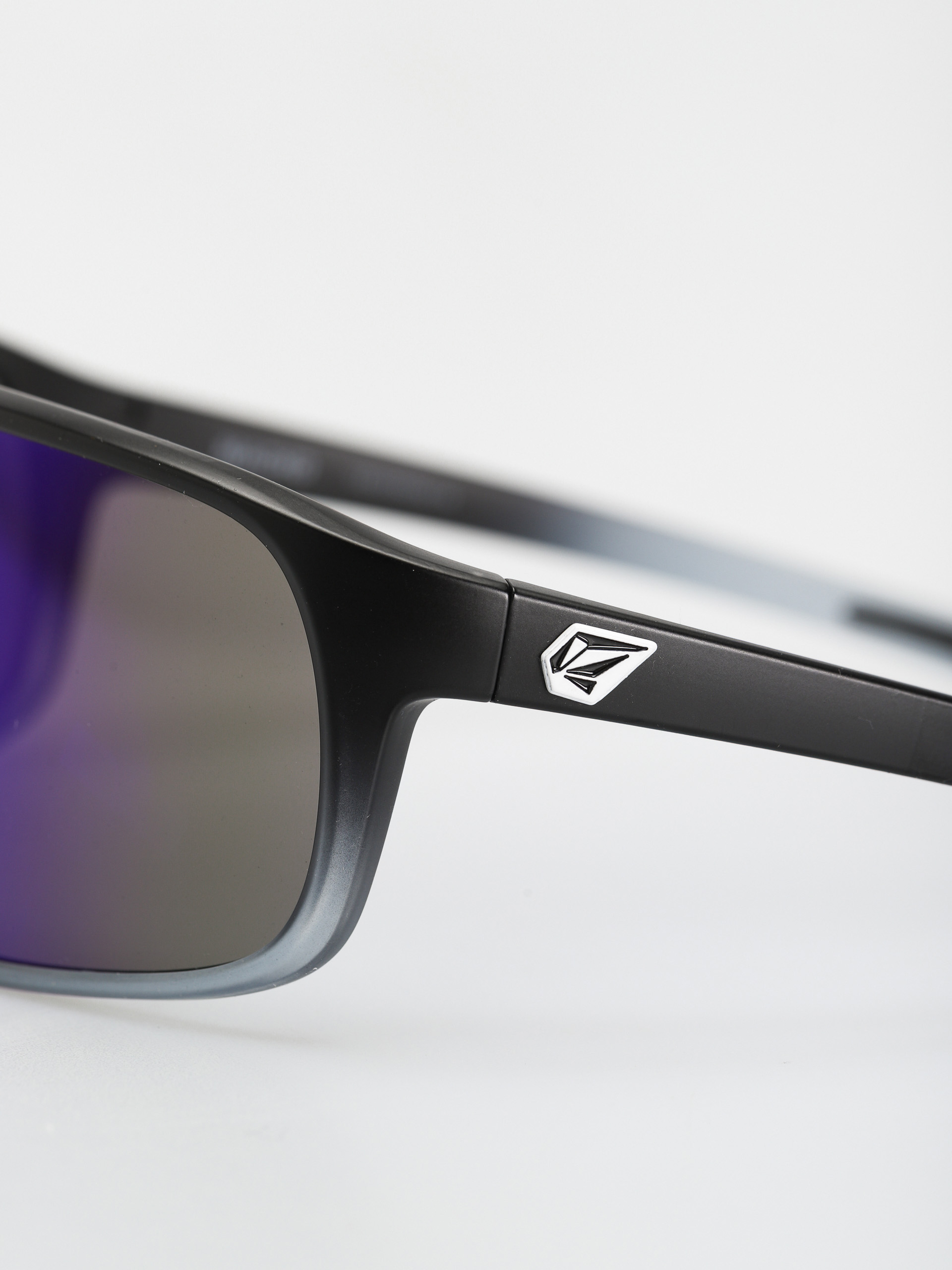 Ochelari de soare Volcom Macho (matte blk clr/gry blu)