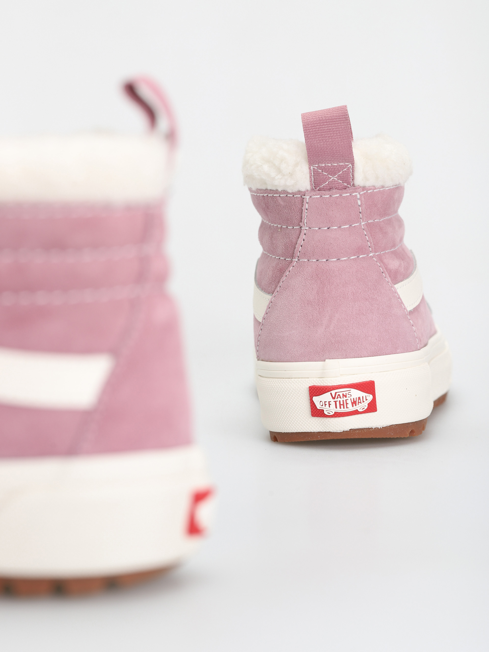 Pantofi Vans Sk8 Hi MTE 1 (suede/sherpa lilas)