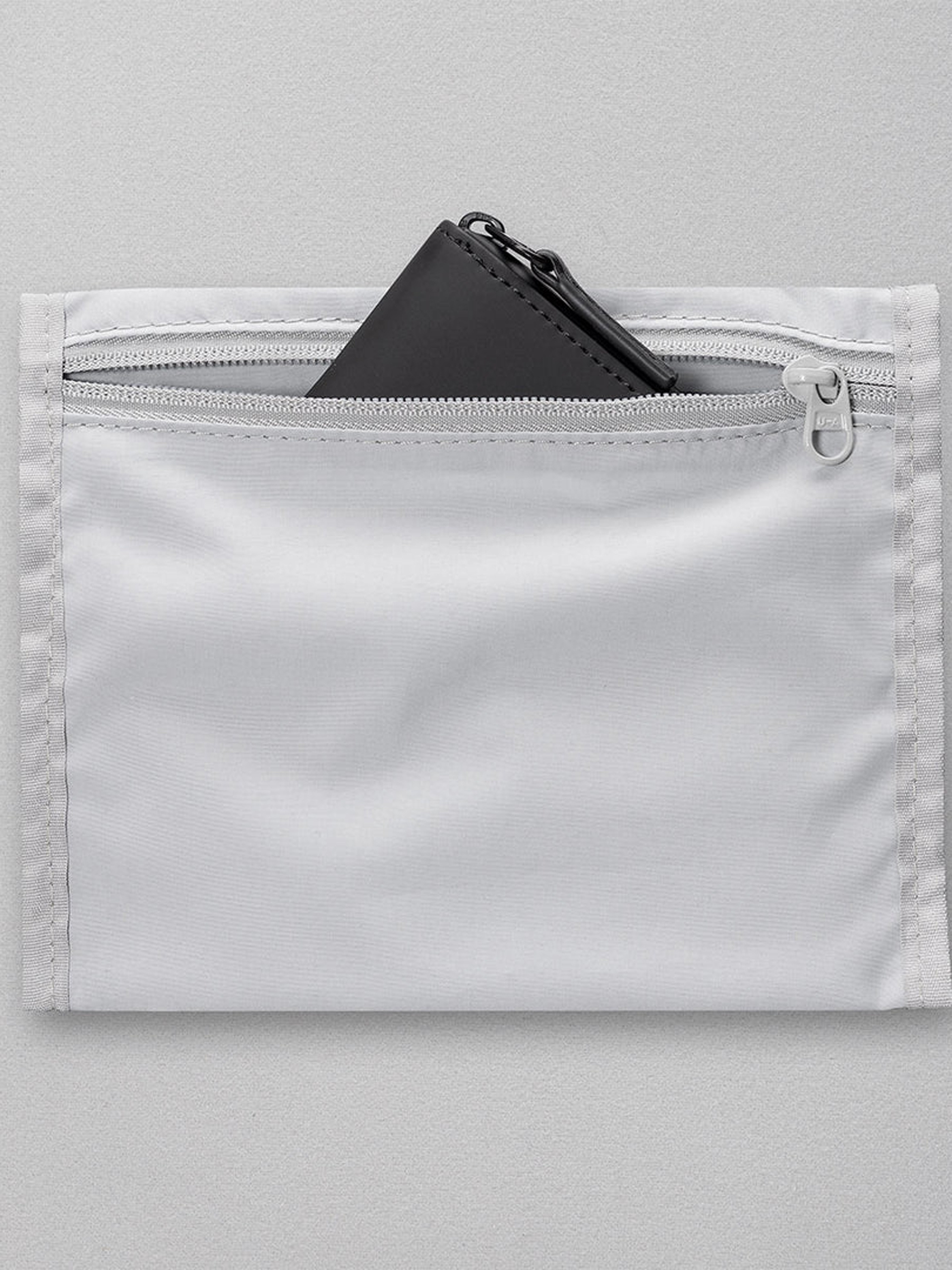 Geantă Ucon Acrobatics Eliza Lotus (grape)