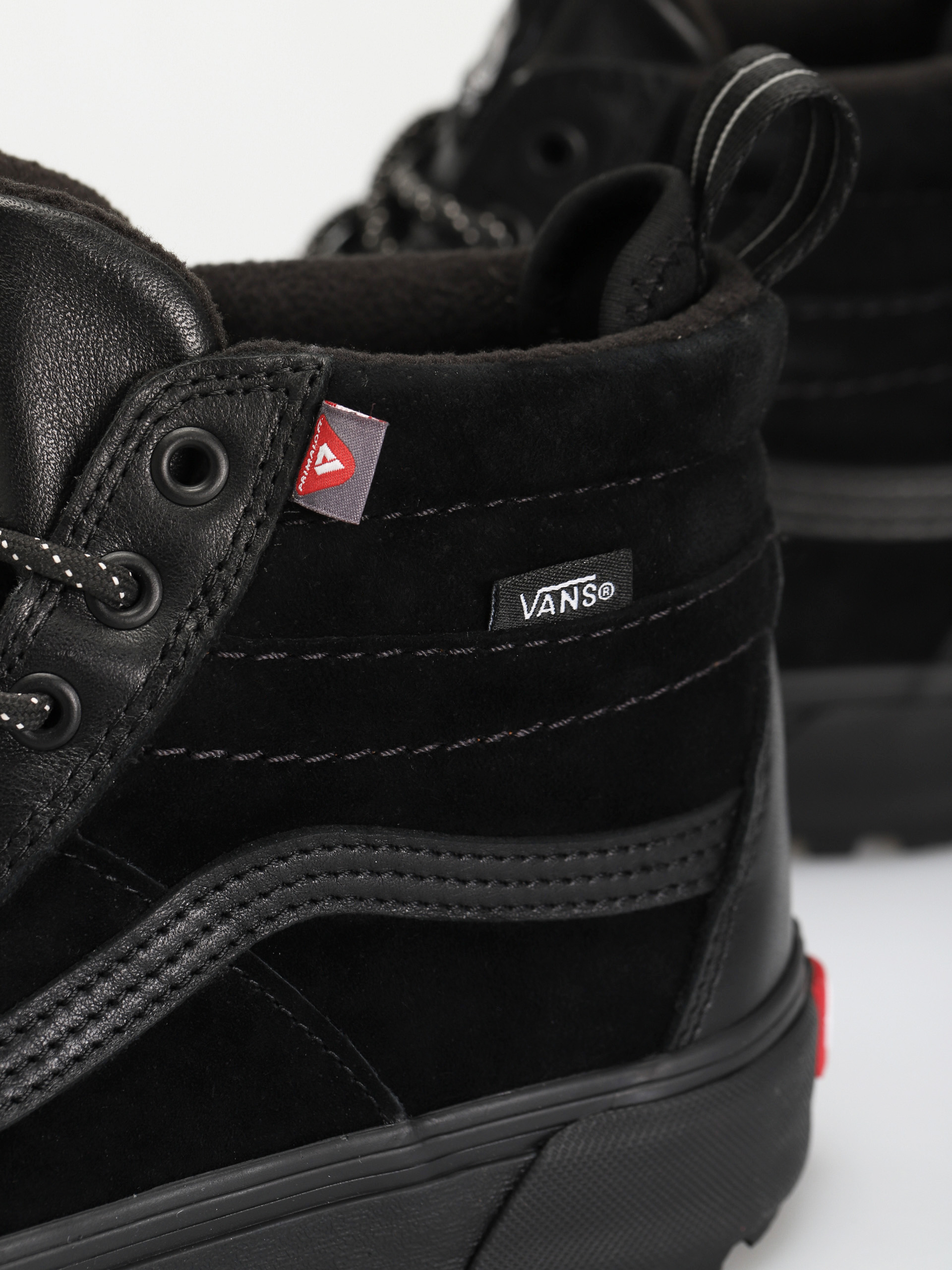 Pantofi Vans Sk8 Hi MTE 2 (black/black)